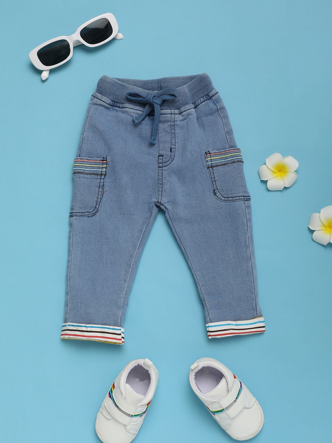

V-Mart Unisex Kids Solid Cotton Lycra Mid-Rise JSlim Fit Slash Knee Jeans, Blue