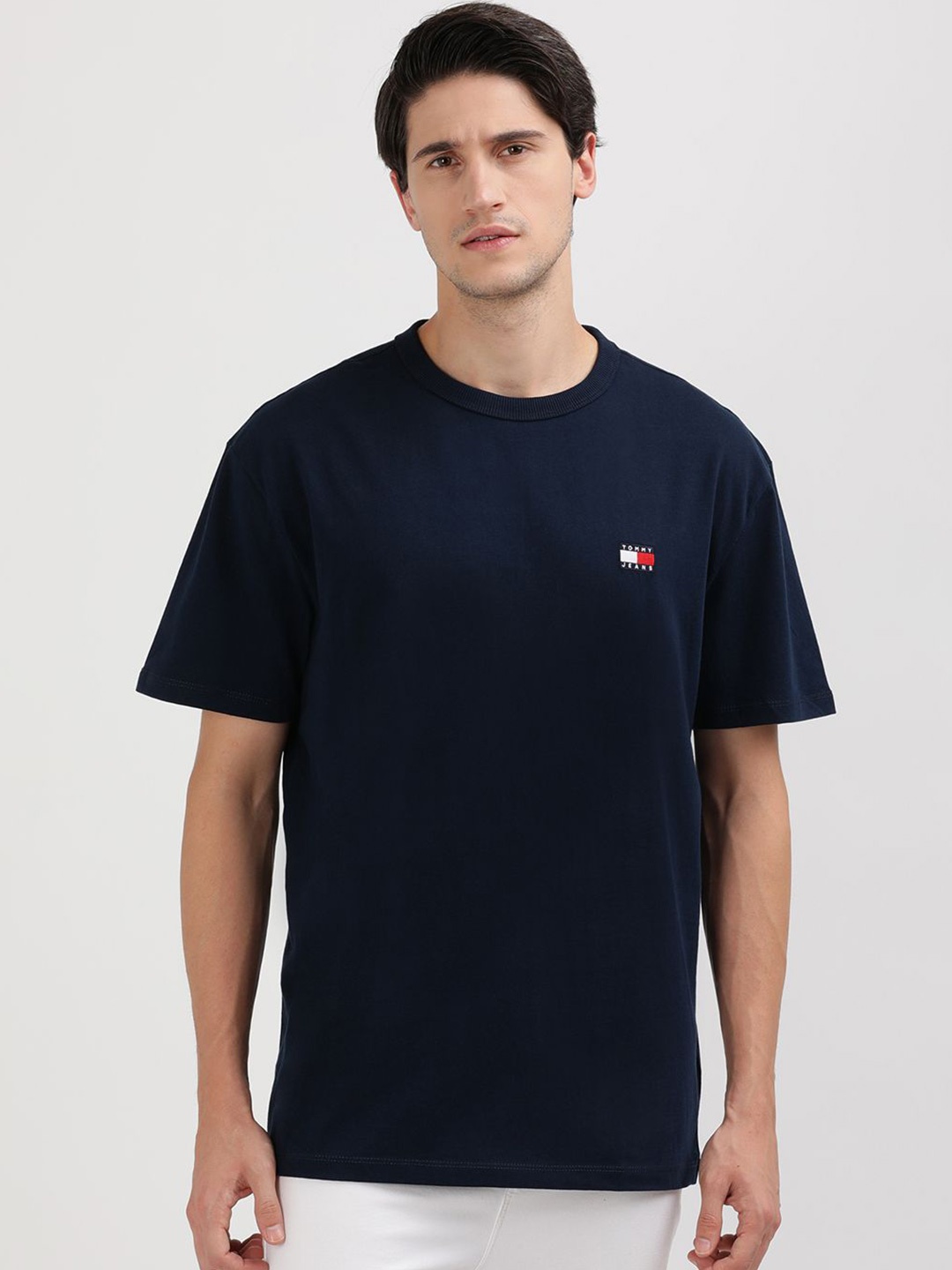 

Tommy Hilfiger Men Polo Collar Drop-Shoulder Sleeves Applique T-shirt, Blue