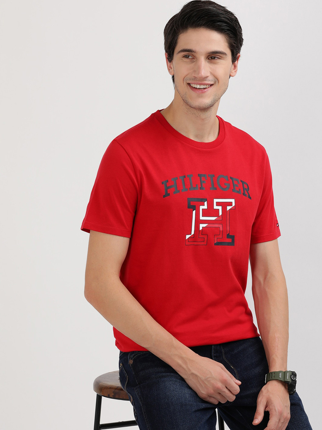 

Tommy Hilfiger Men Typography Printed Applique T-shirt, Red