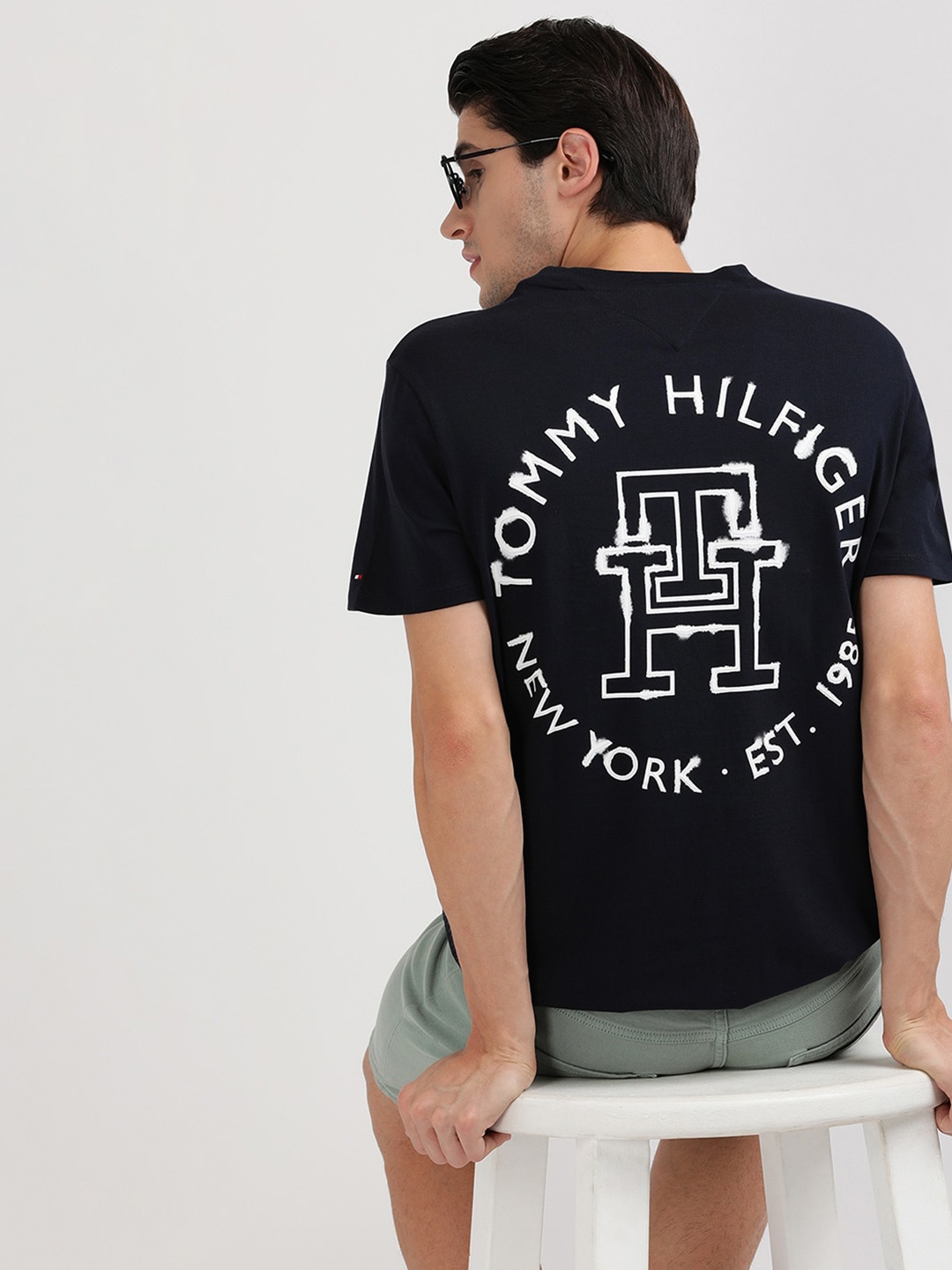 

Tommy Hilfiger Men Typography Printed T-shirt, Blue