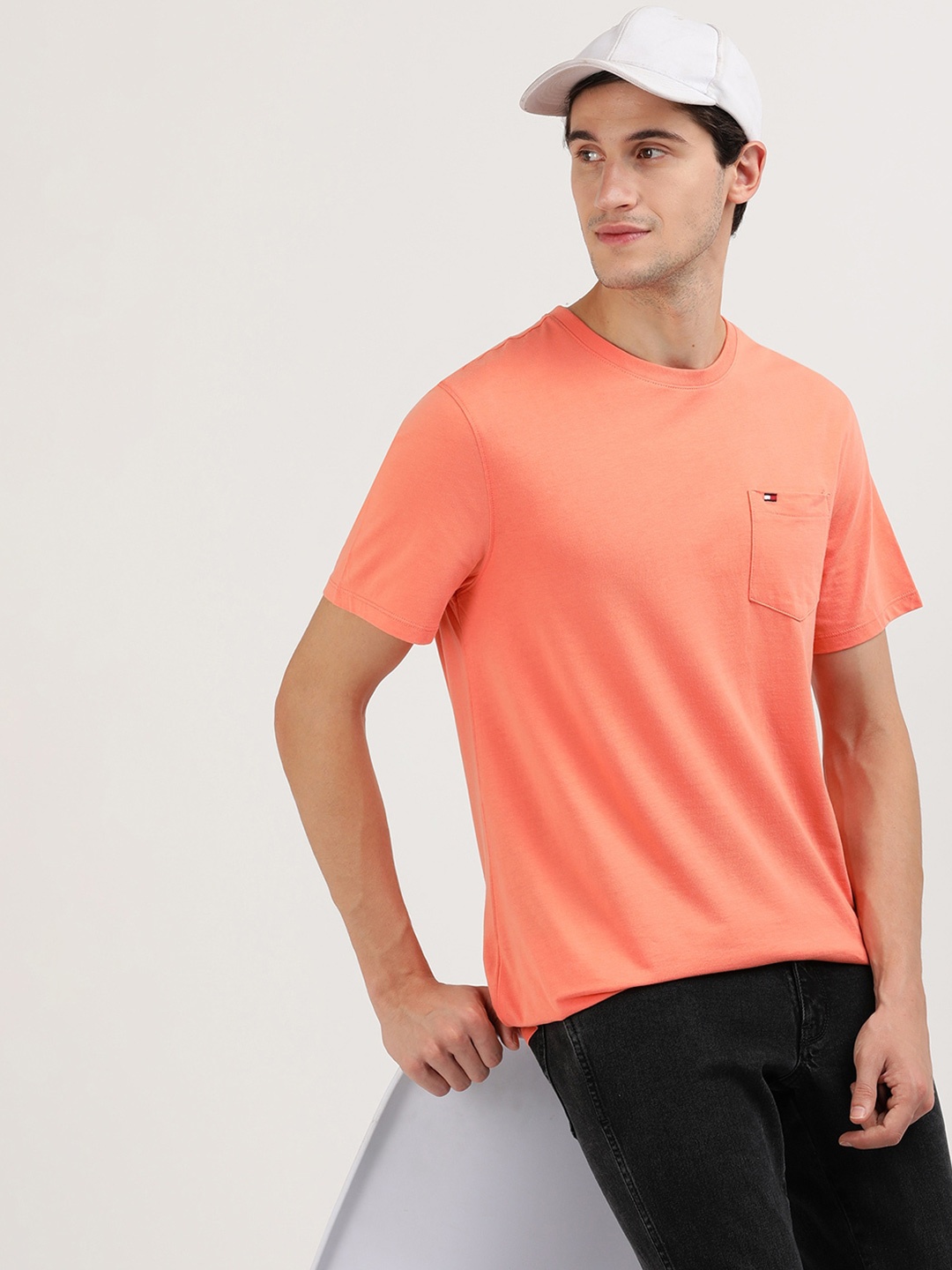 

Tommy Hilfiger Men Pockets T-shirt, Orange
