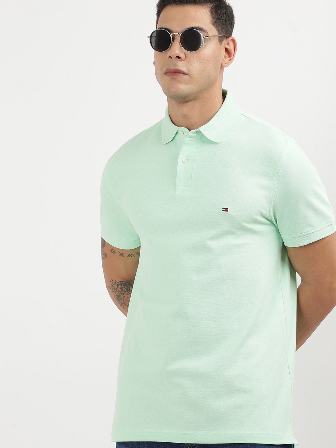 

Tommy Hilfiger Men Polo Collar Pockets T-shirt, Green