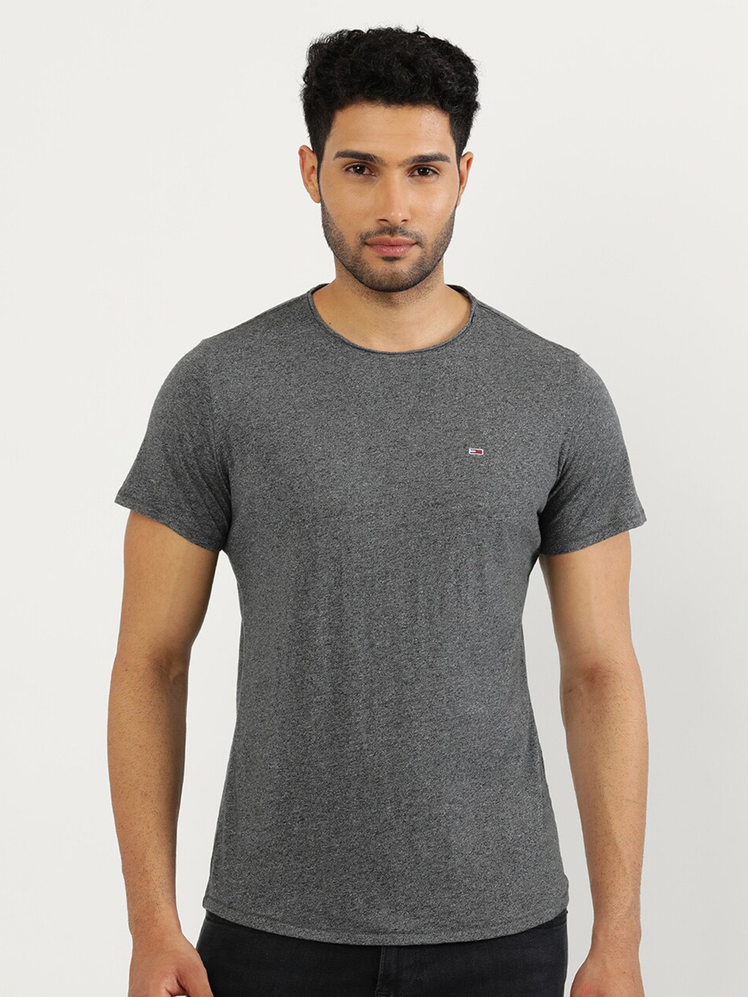 

Tommy Hilfiger Men Henley Neck Pockets Slim Fit T-shirt, Grey