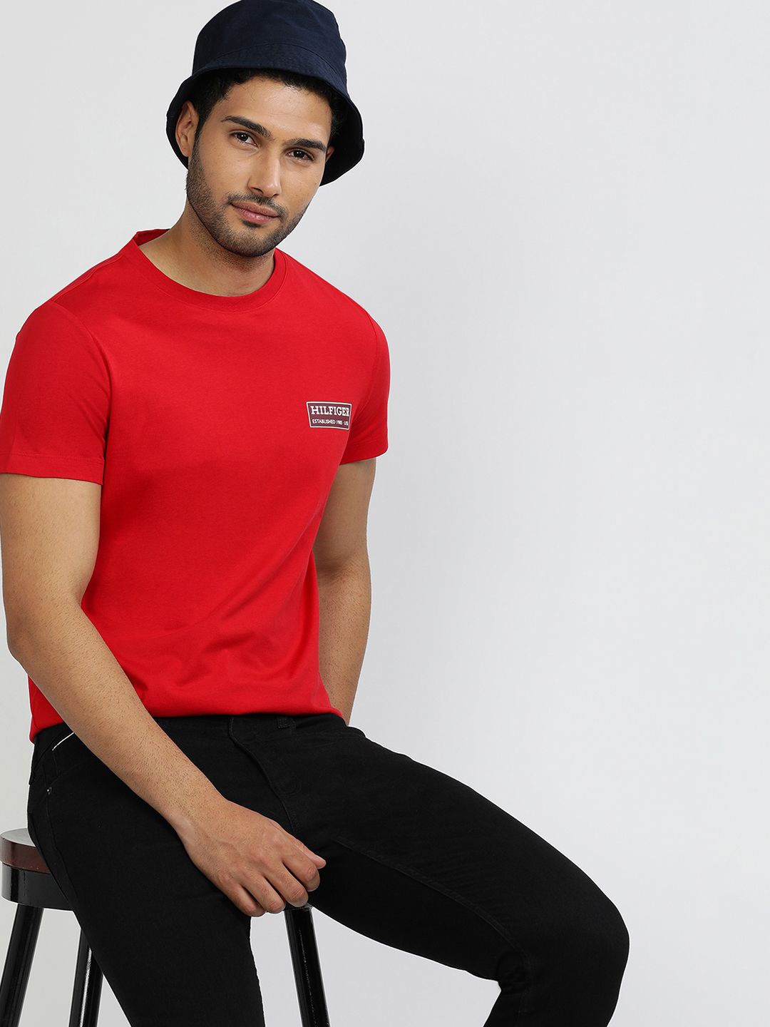 

Tommy Hilfiger Men Solid Applique T-shirt, Red