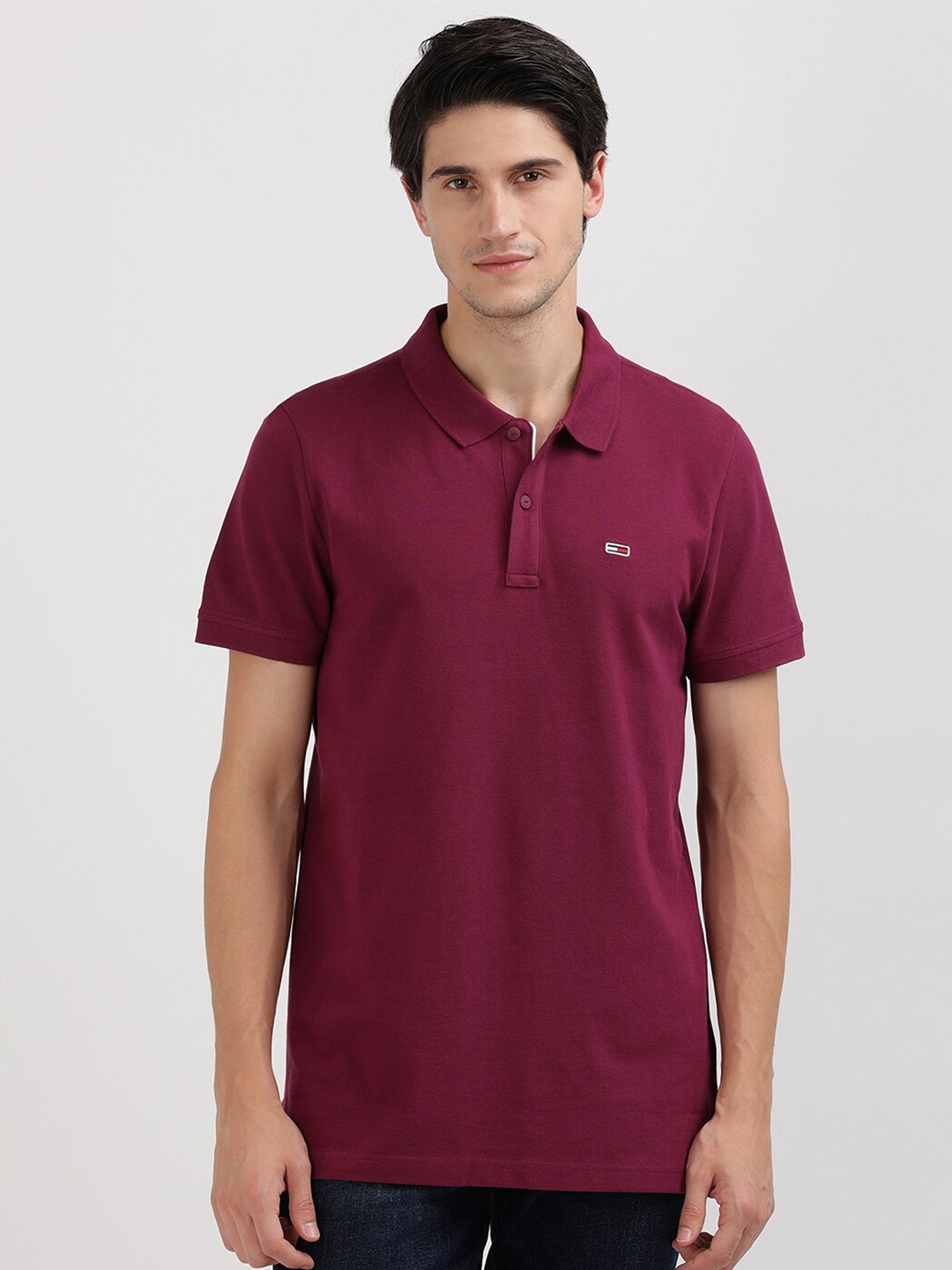 

Tommy Hilfiger Men V-Neck Drop-Shoulder Sleeves Raw Edge Slim Fit T-shirt, Purple