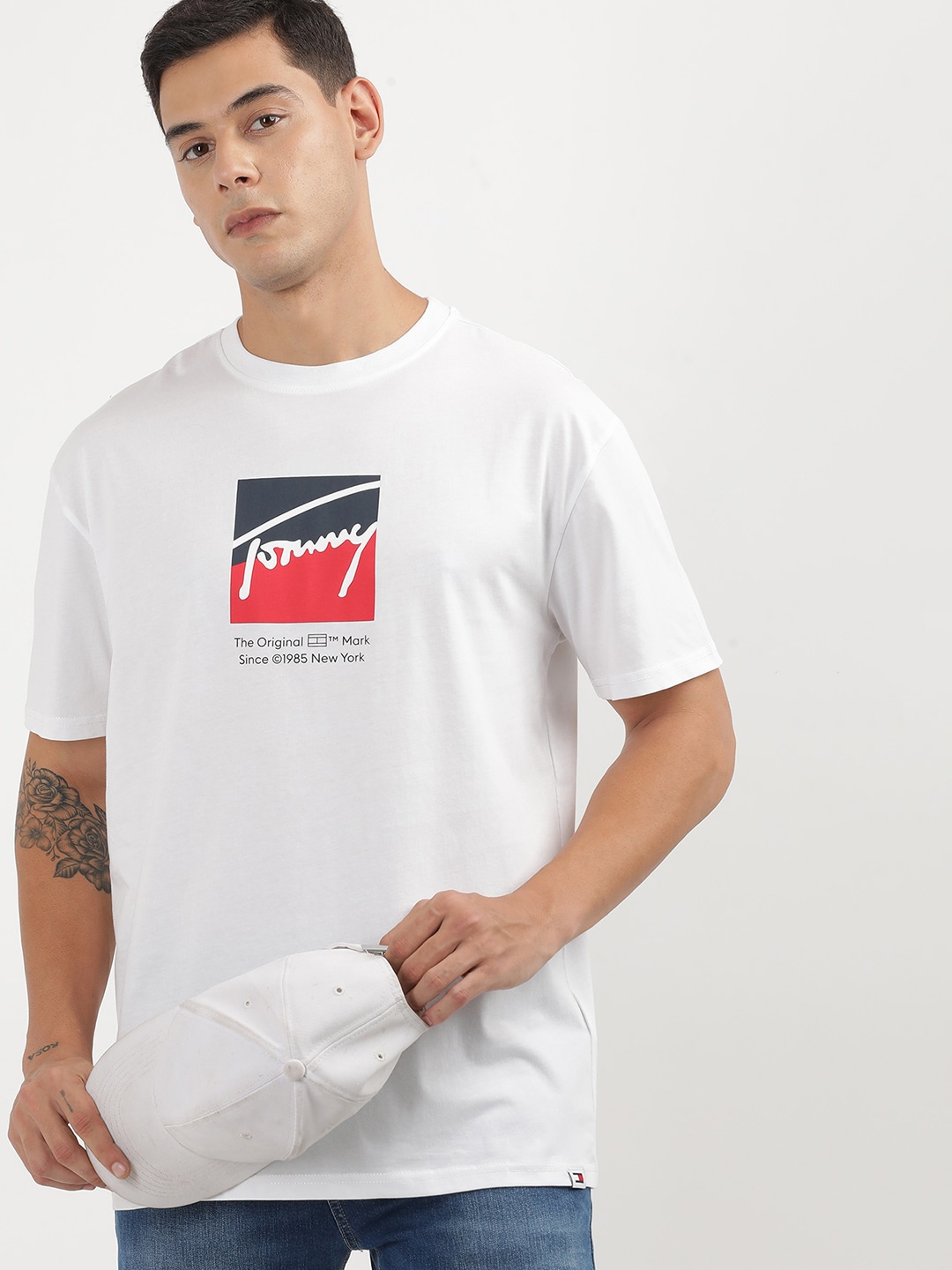 Tommy Hilfiger Men Solid Typography Printed Pockets T-shirt, White