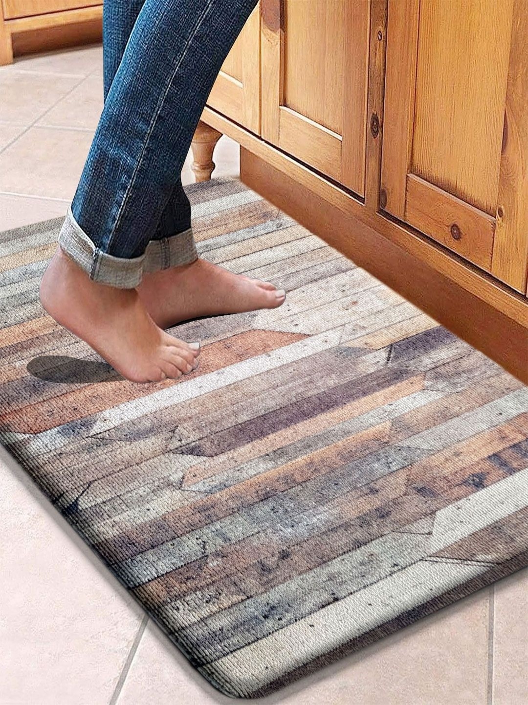 

LUXEHOME INTERNATIONAL Grey & Coral-Pink Printed Anti-Skid Doormat
