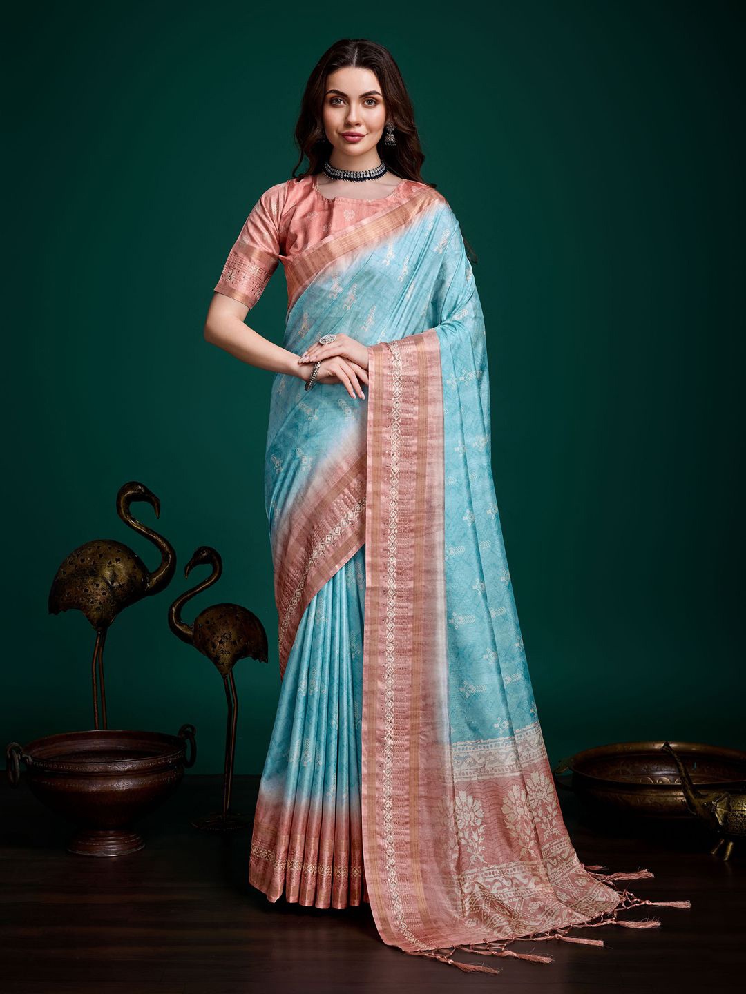 

Ishin Ethnic Motifs Zari Tussar Saree, Blue