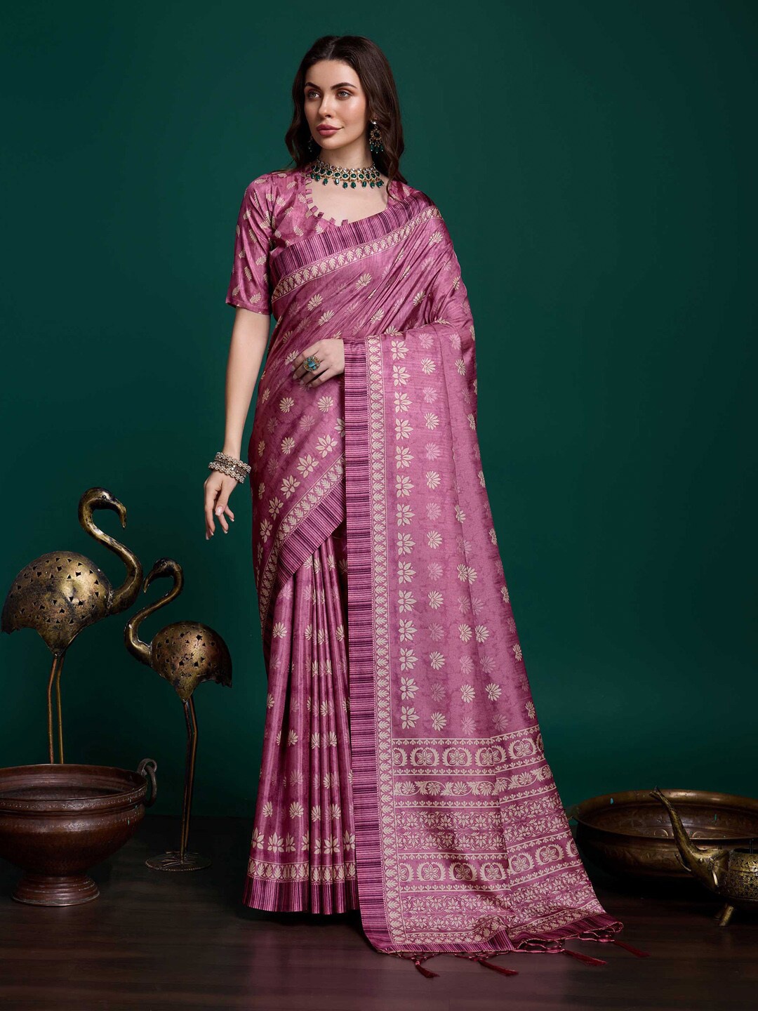 

Ishin Ethnic Motifs Sambalpuri Saree, Pink