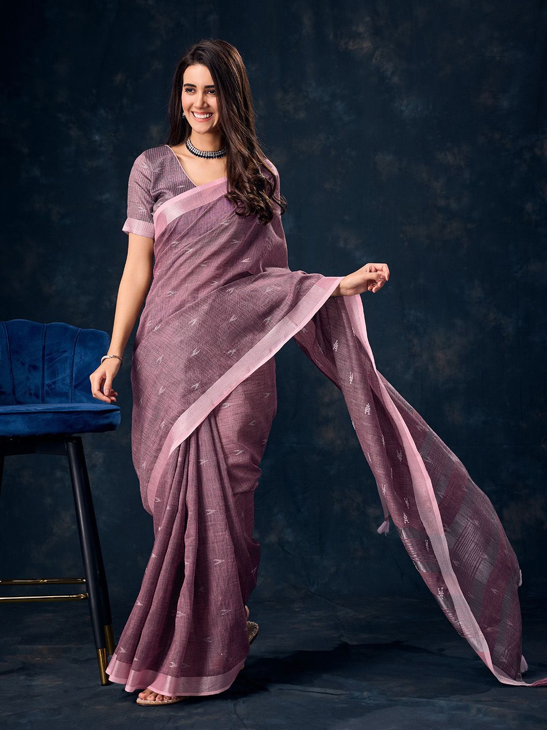 

Ishin Woven Design Zari Saree, Purple