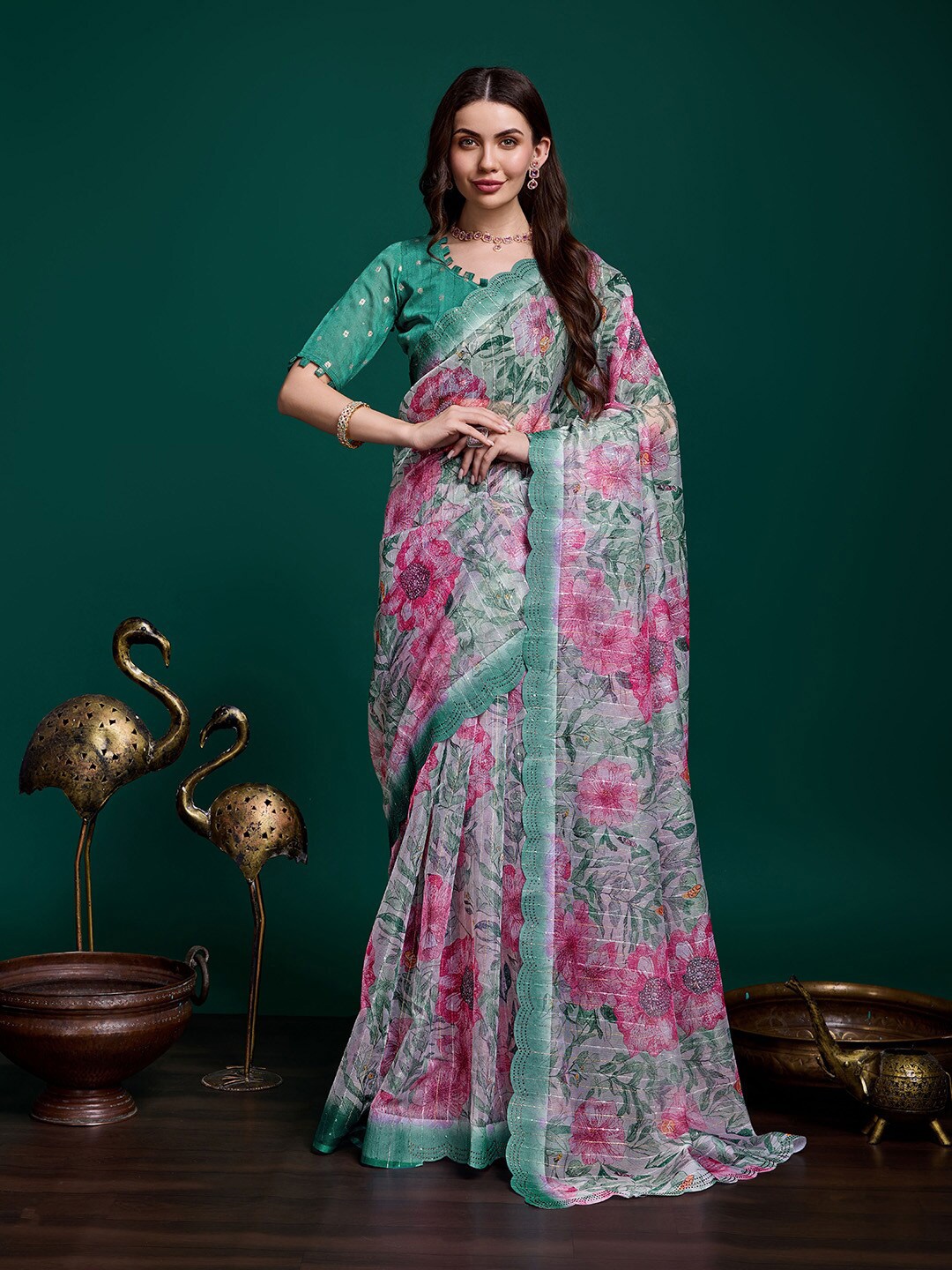 

Ishin Ethnic Motifs Beads and Stones Organza Saree, Green