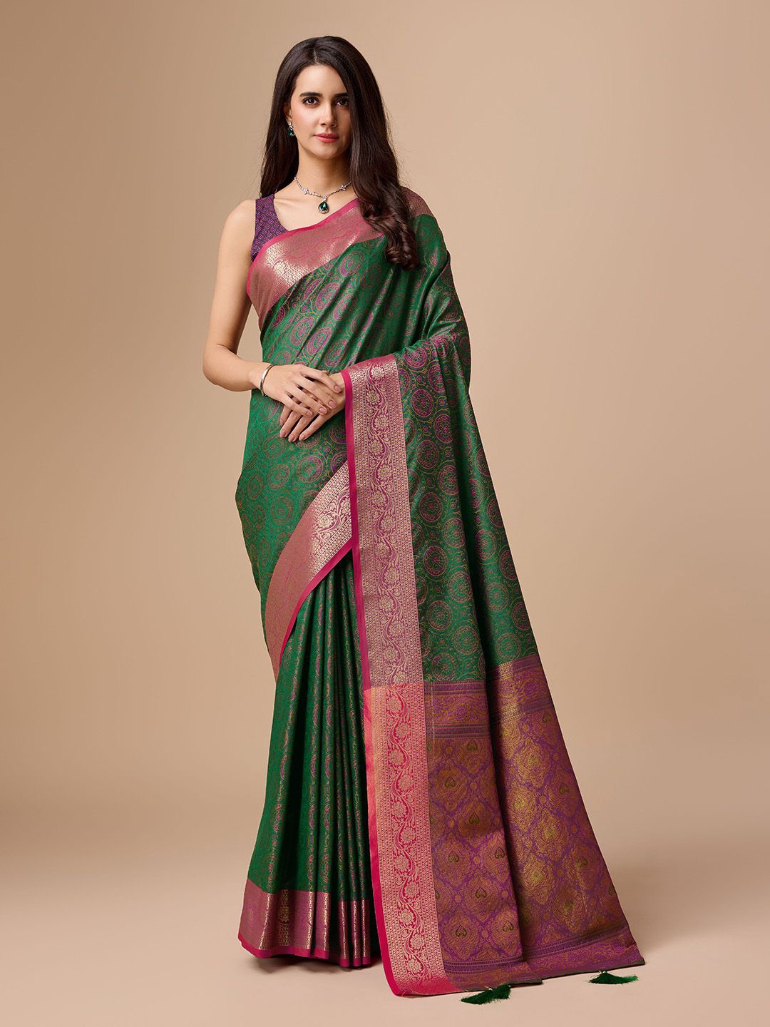 

Ishin Ethnic Motifs Zari Saree, Green