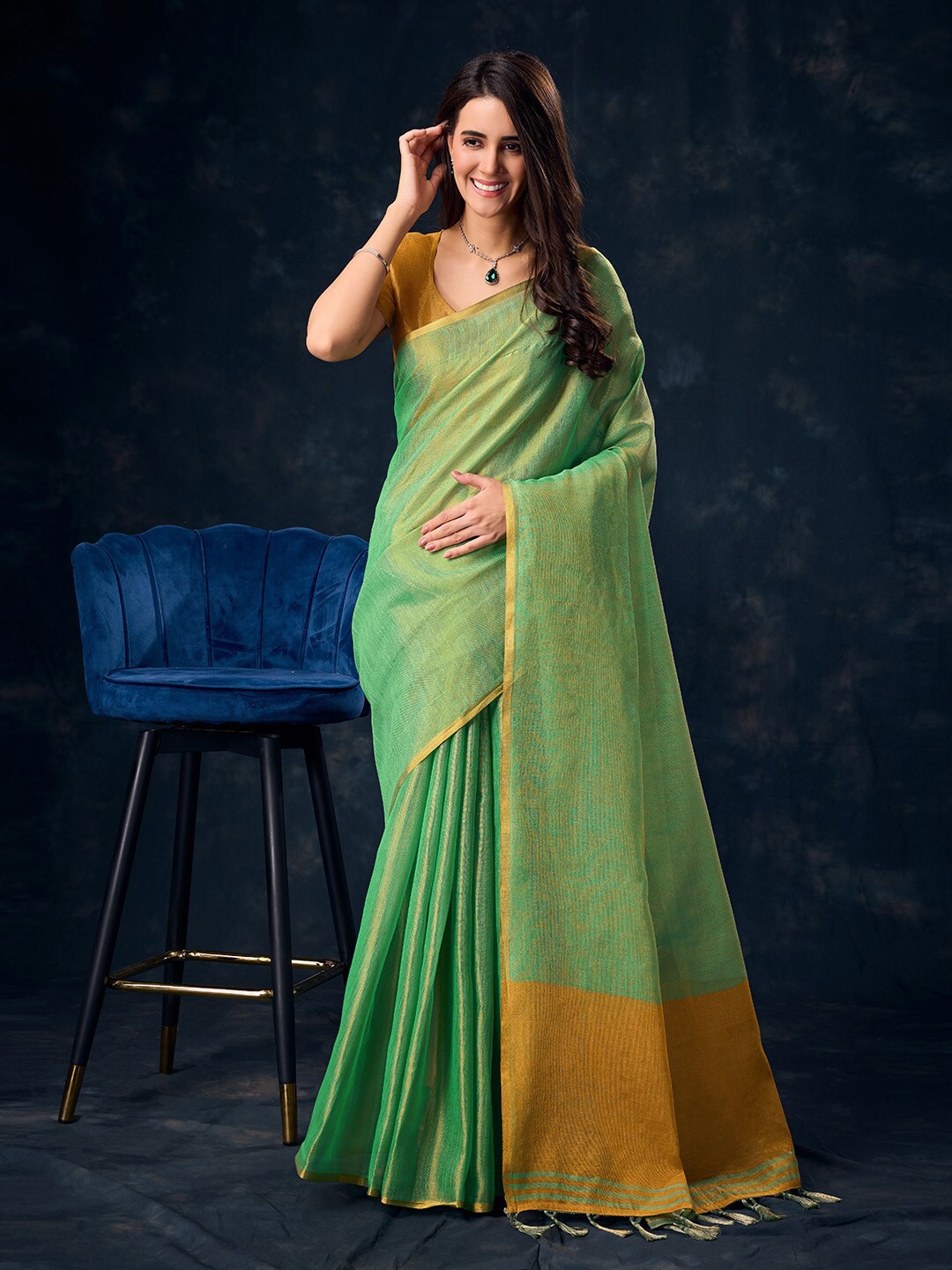 

Ishin Zari Tissue Saree, Green