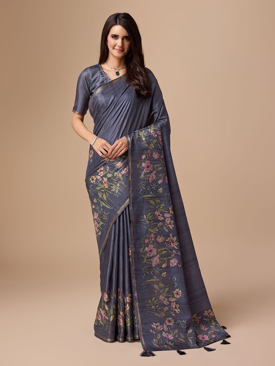 

Ishin Zari Floral Printed Saree, Grey