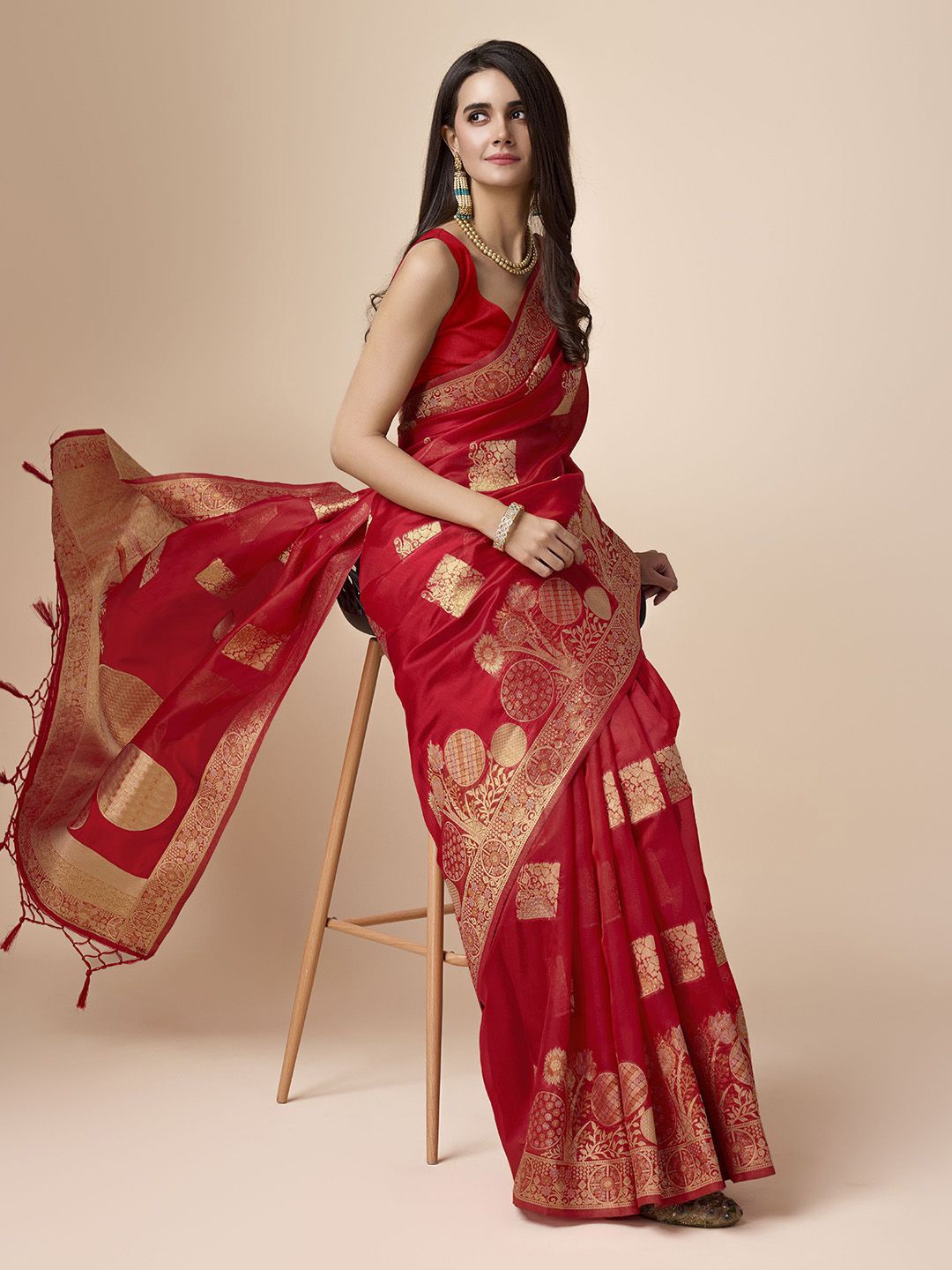 

Ishin Ethnic Motifs Zari Organza Saree With Blouse Piece, Red