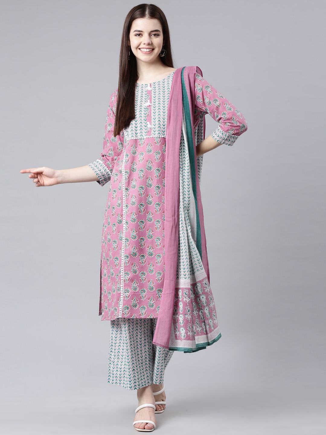 

Samhitas Women Ethnic Motifs Printed Pure Cotton Kurta With Palazzos & Dupatta, Pink