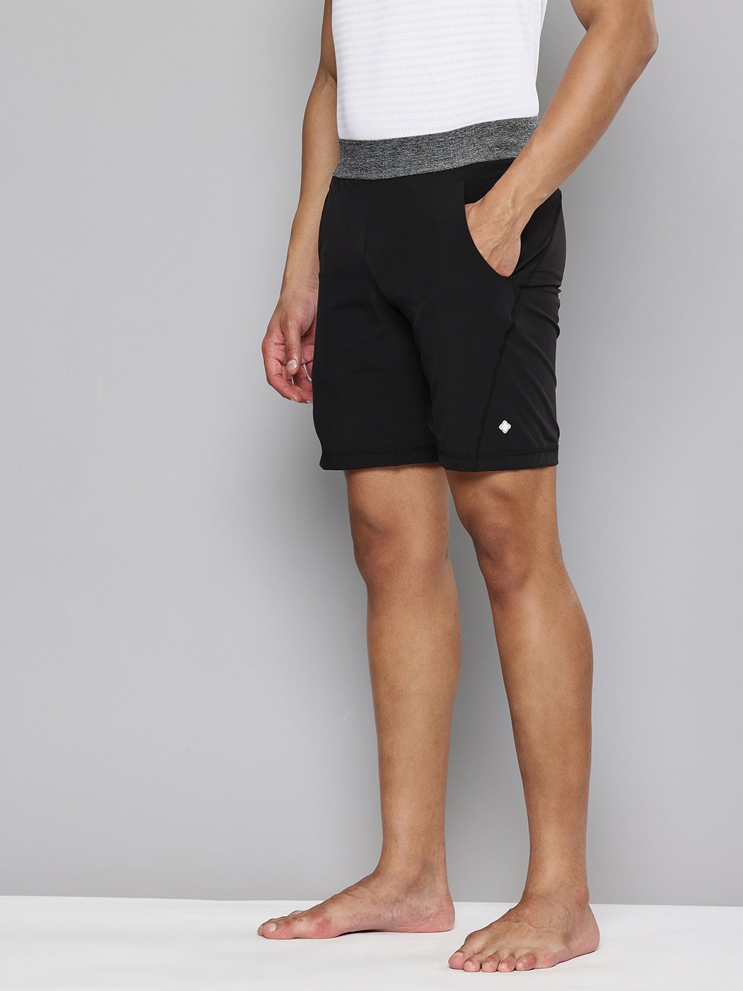 

KIMJALY By Decathlon Men Yoga Shorts, Black