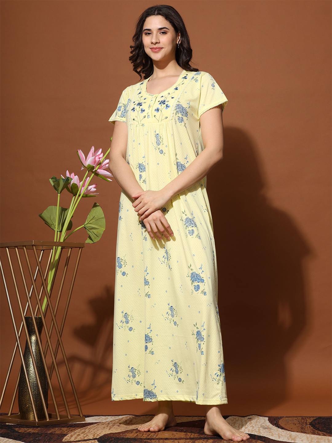 

9shines Label Printed Maxi Nightdress, Yellow