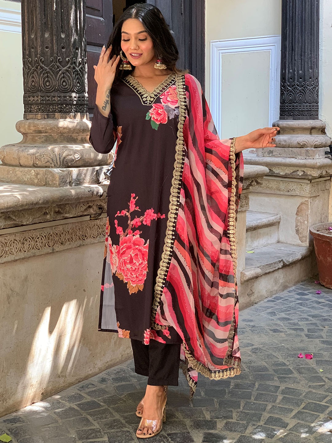 

Sangria Printed Embroidered V-Neck Kurta With Trousers & Dupatta, Black