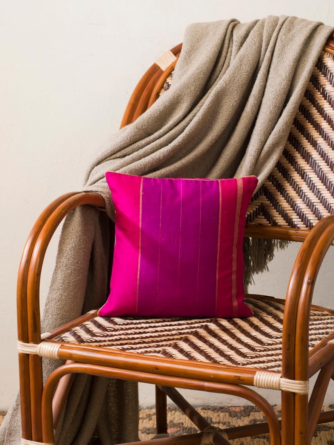 

Fabindia Fuchsia & Pink Colourblocked Square Cushion Covers