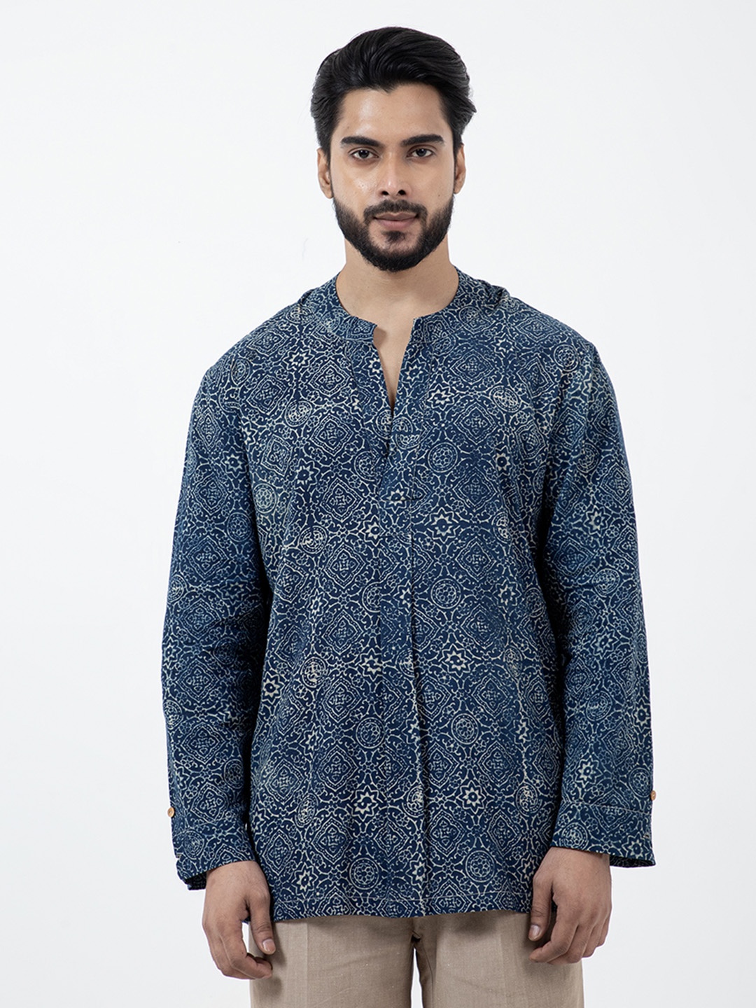 

Inkriti Hand Block Printed Ajrakh Clear Sky Forever Kurta, Blue