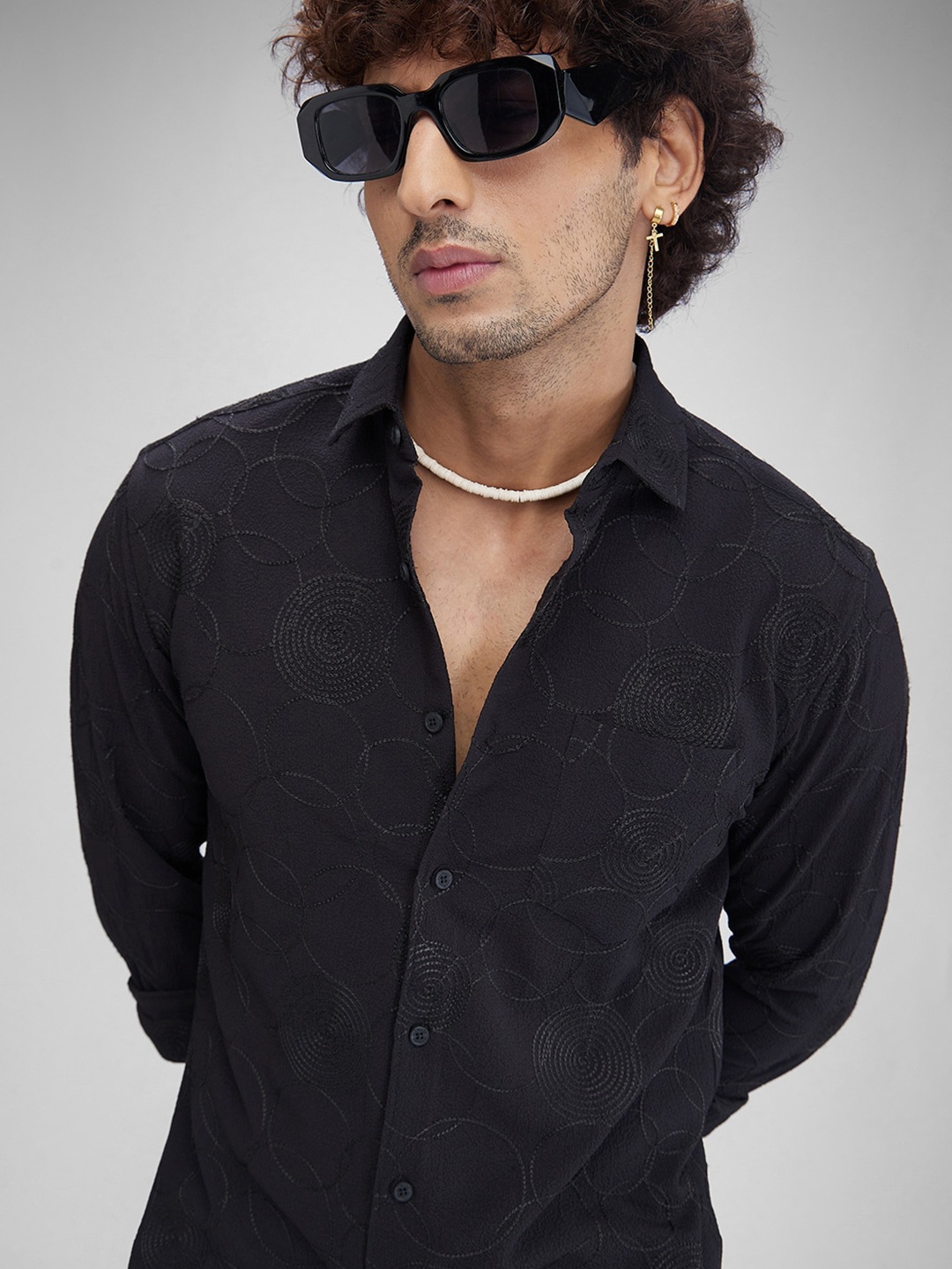 

VASTRADO Men Classic Slim Fit Embroidered Shirt, Black