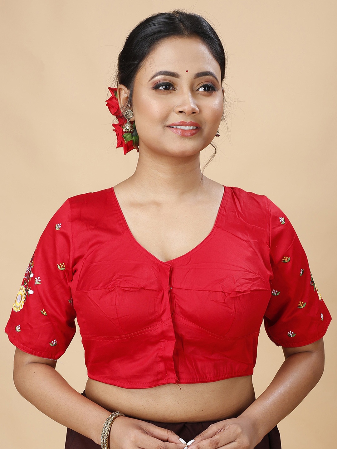 

SLAGHA Embroidered Pure Cotton Saree Blouse, Red