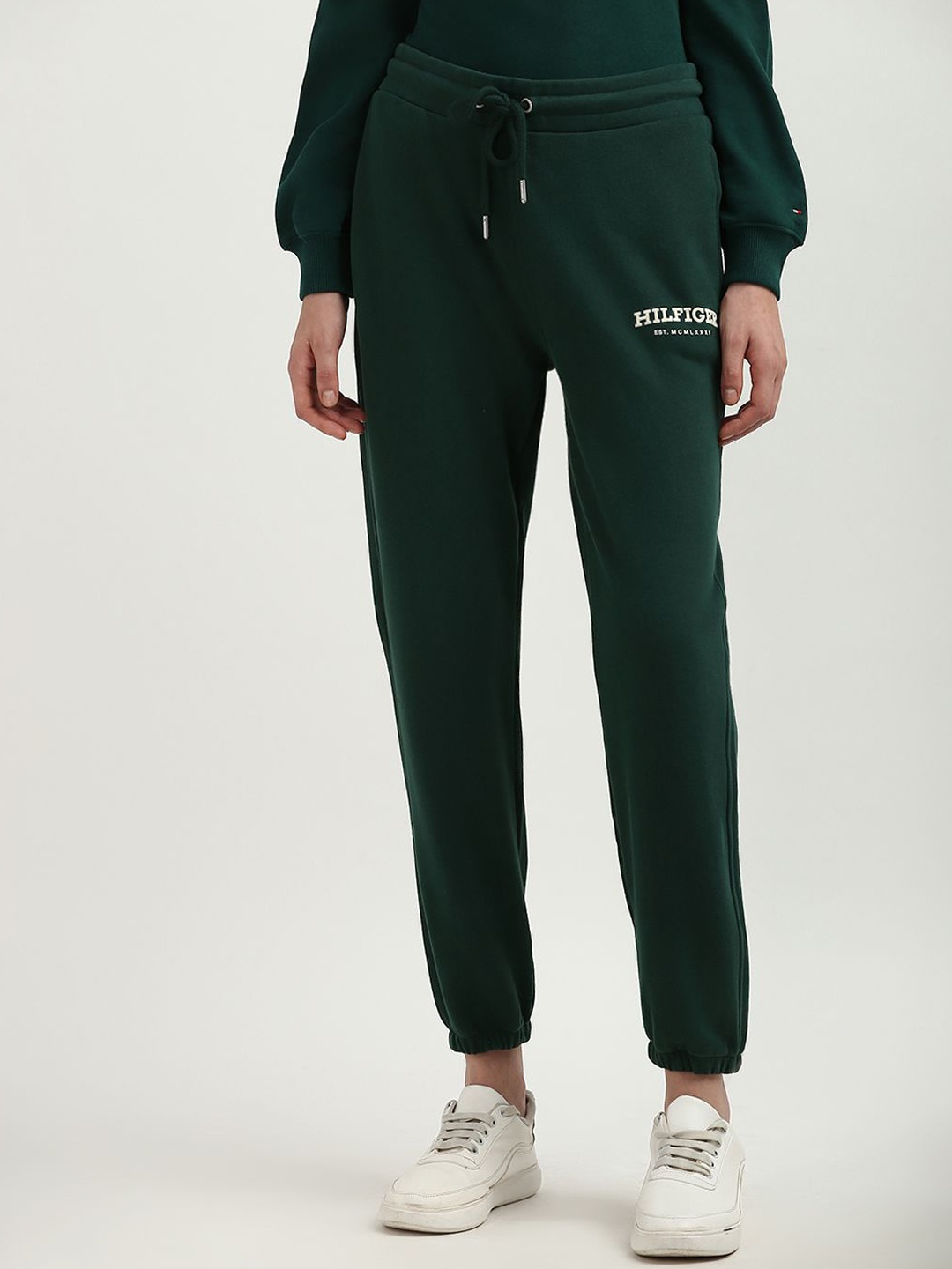 

Tommy Hilfiger Women Mid Rise Joggers, Green