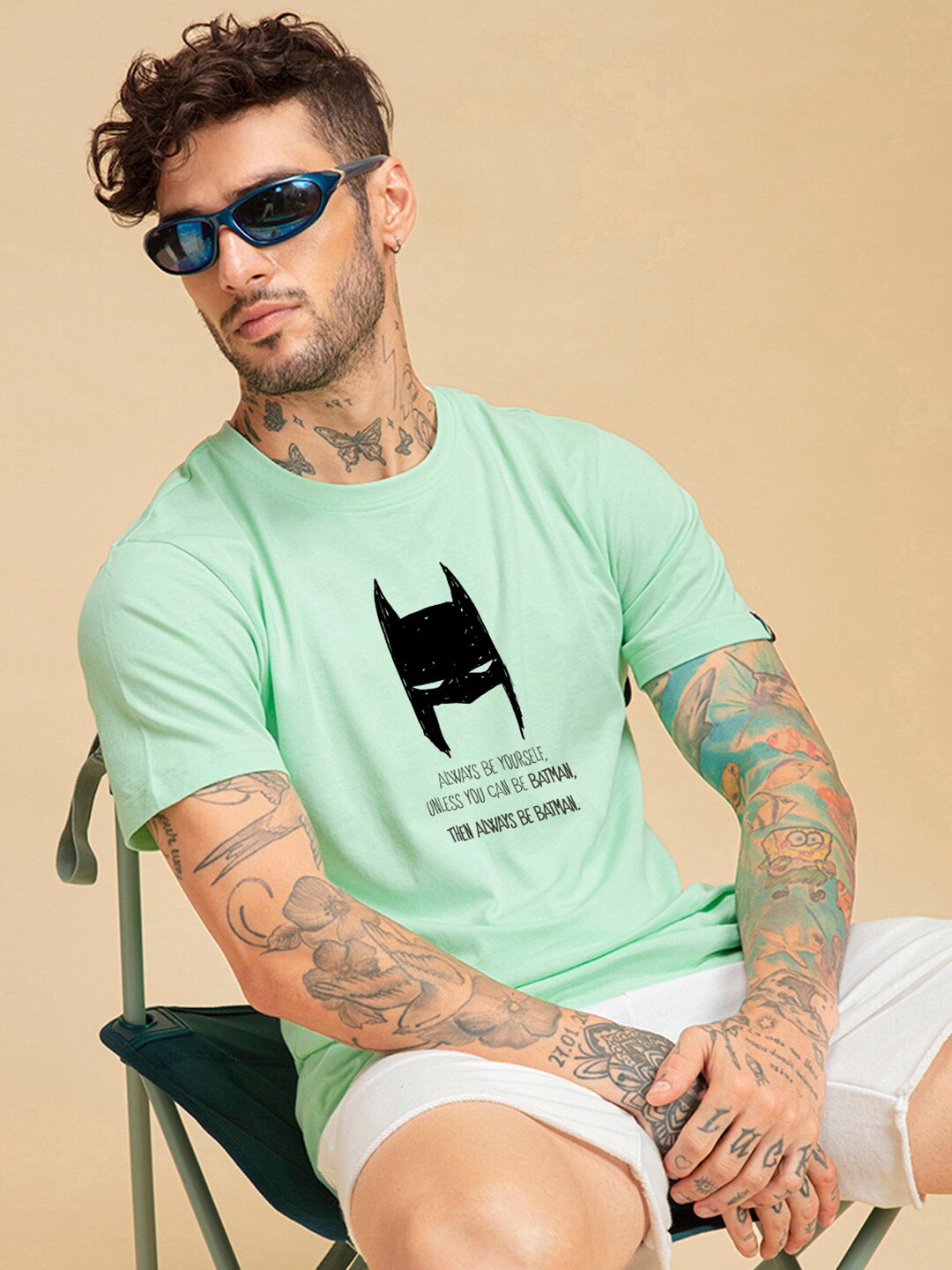 

Bewakoof Men Be Batman Graphic Printed Pure Cotton T Shirt, Green