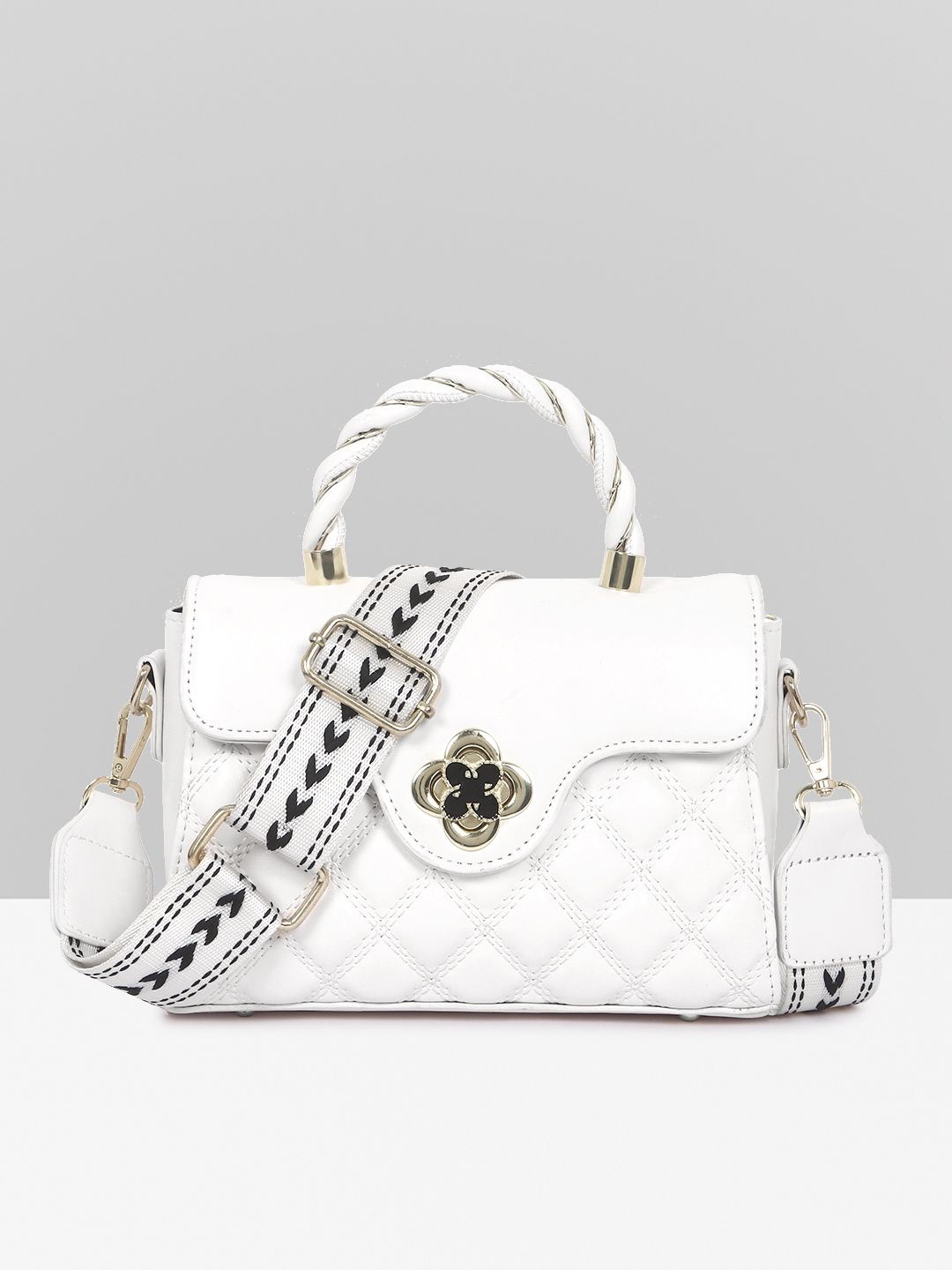 

Filauri Checked PU Bucket Handheld Bag with Quilted, White