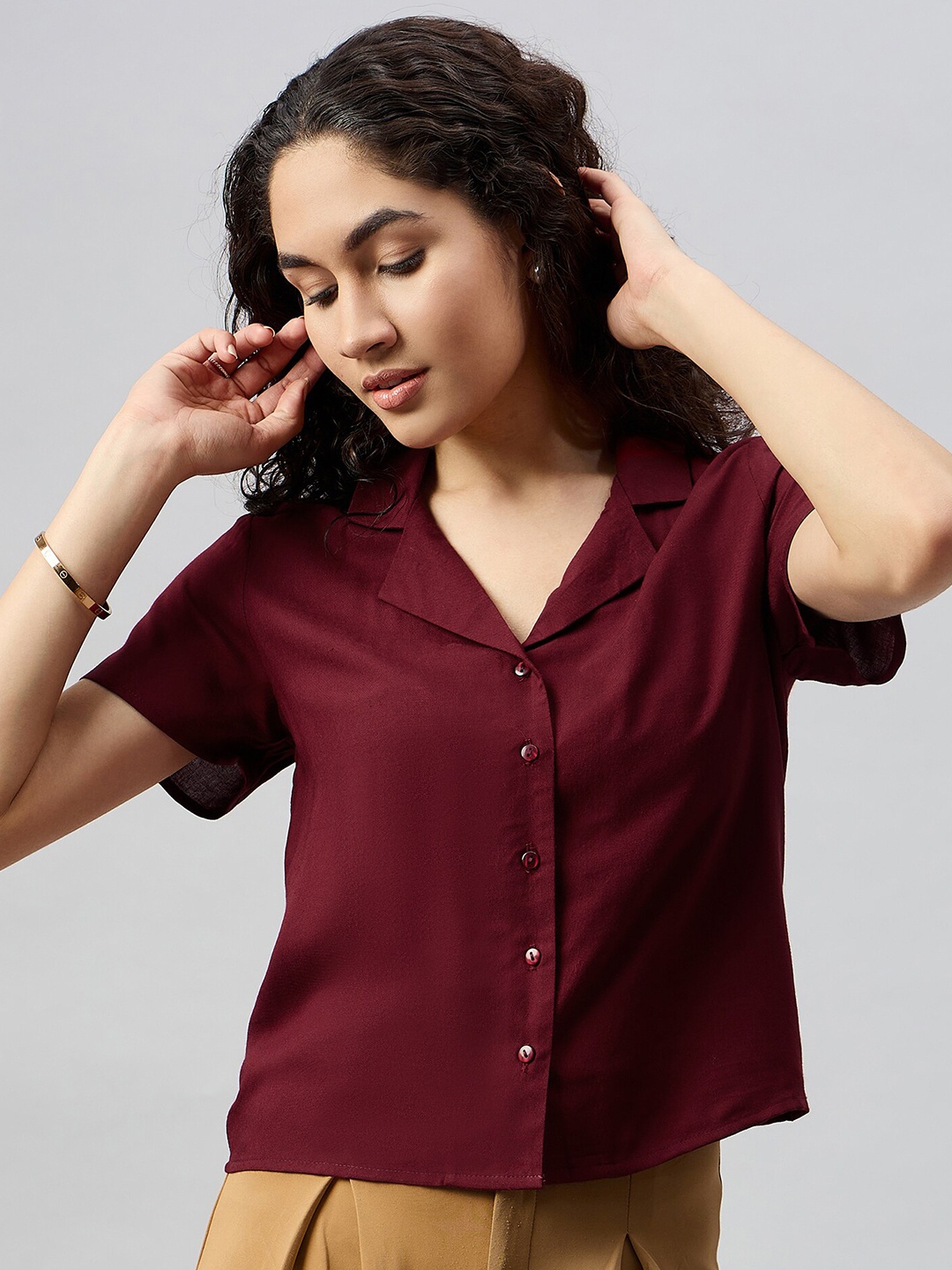 

Chemistry Women Solid Lapel Collar Shirt Style Top, Maroon