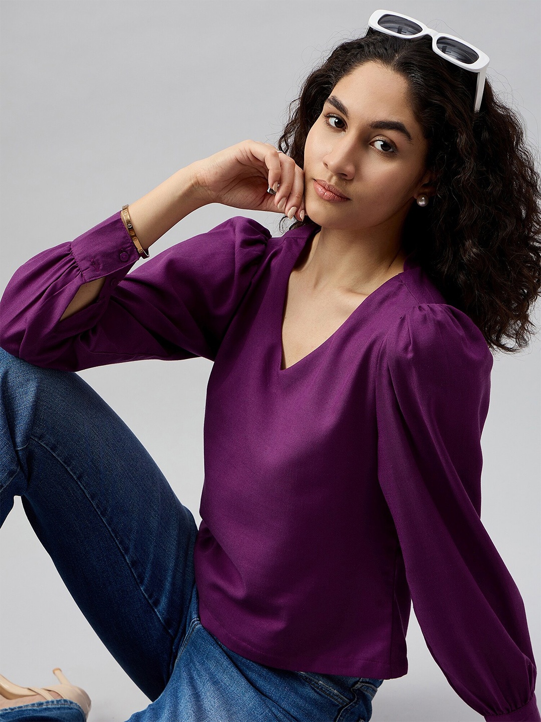 

Chemistry Women Solid V-Neck Cuffed Sleeves Tops, Purple