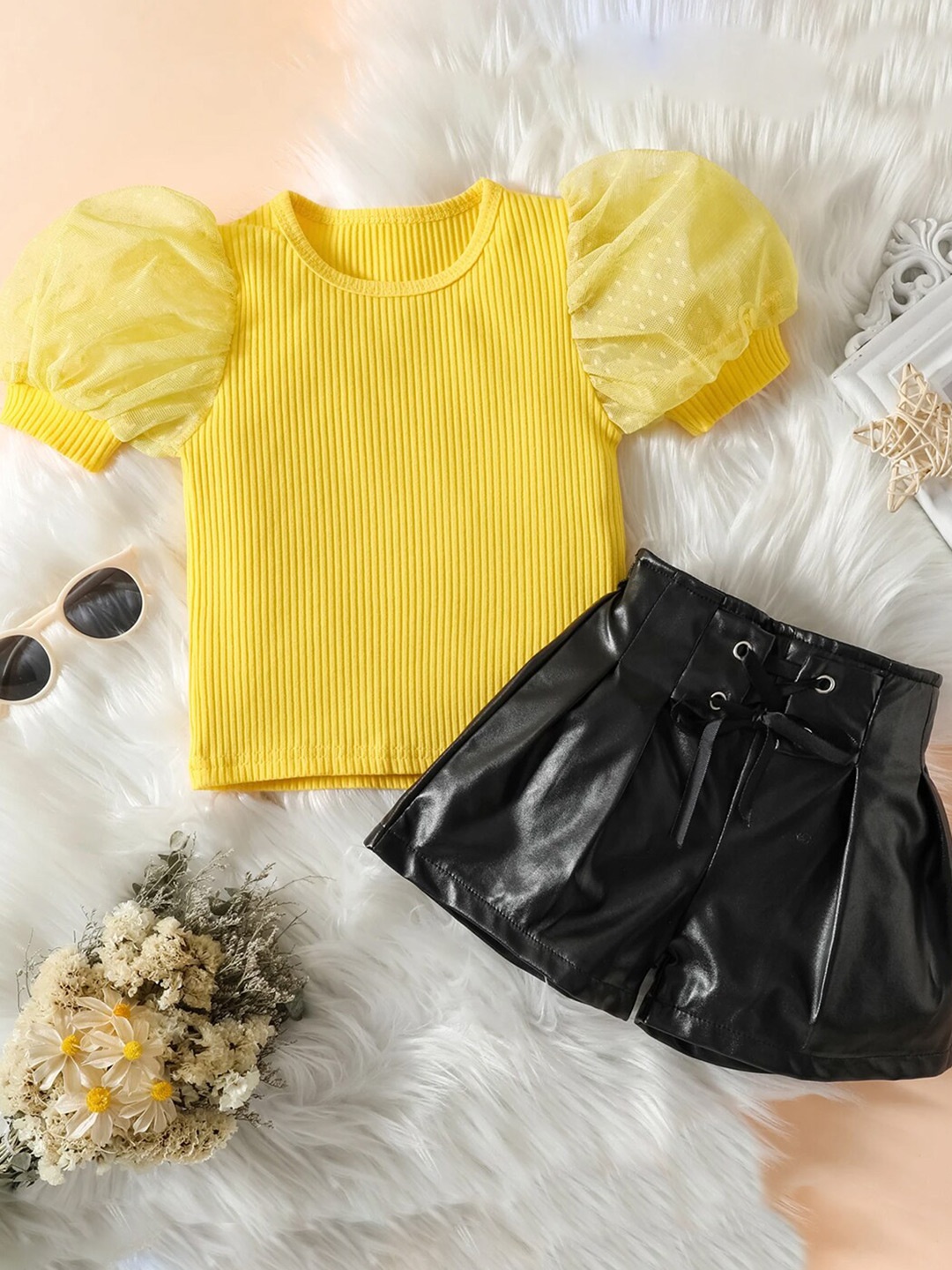 

Bold N Elegant Girls T-shirt with Shorts, Yellow