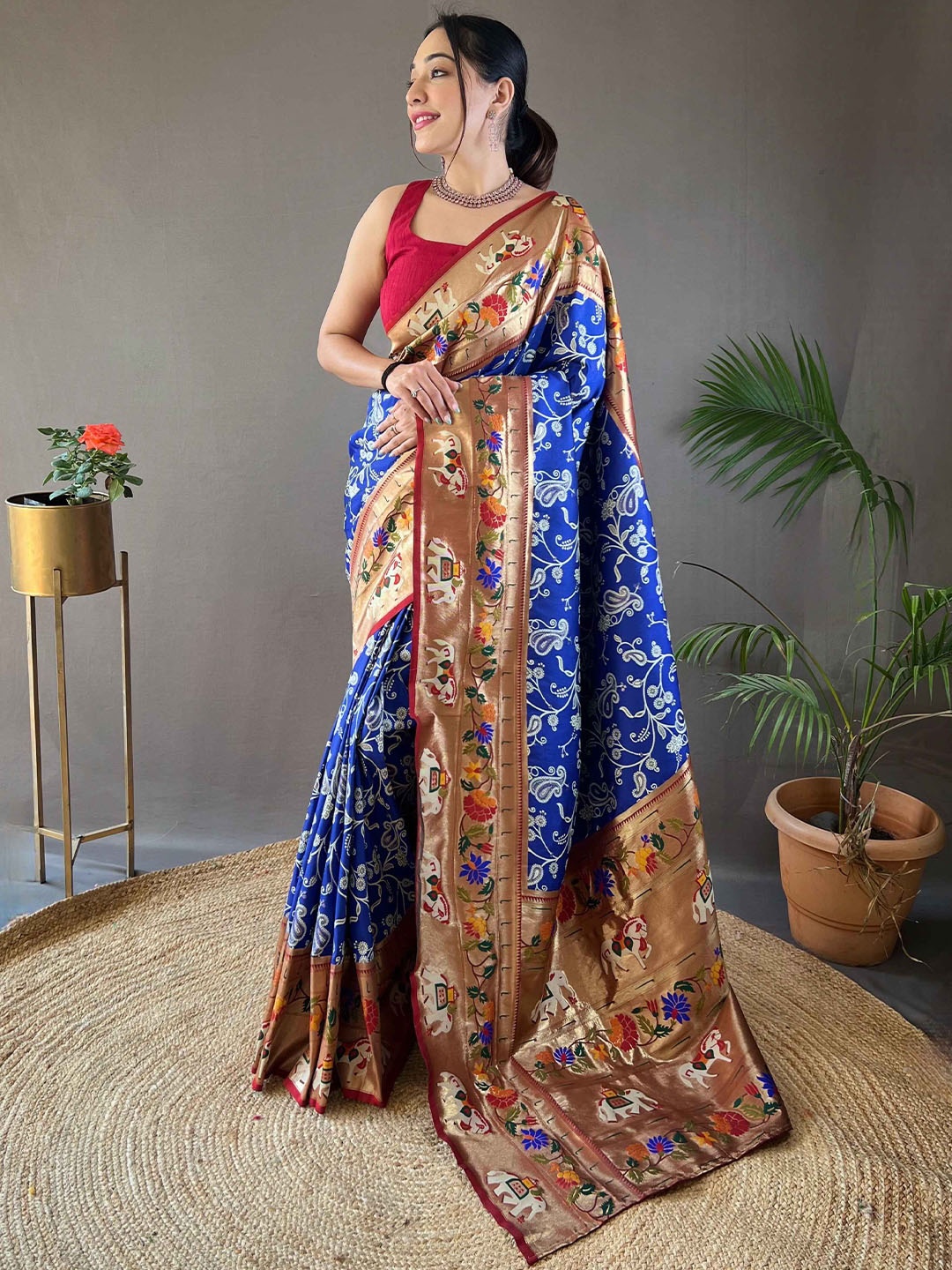 

DEVATITHI Woven Design Zari Paithani Saree, Blue