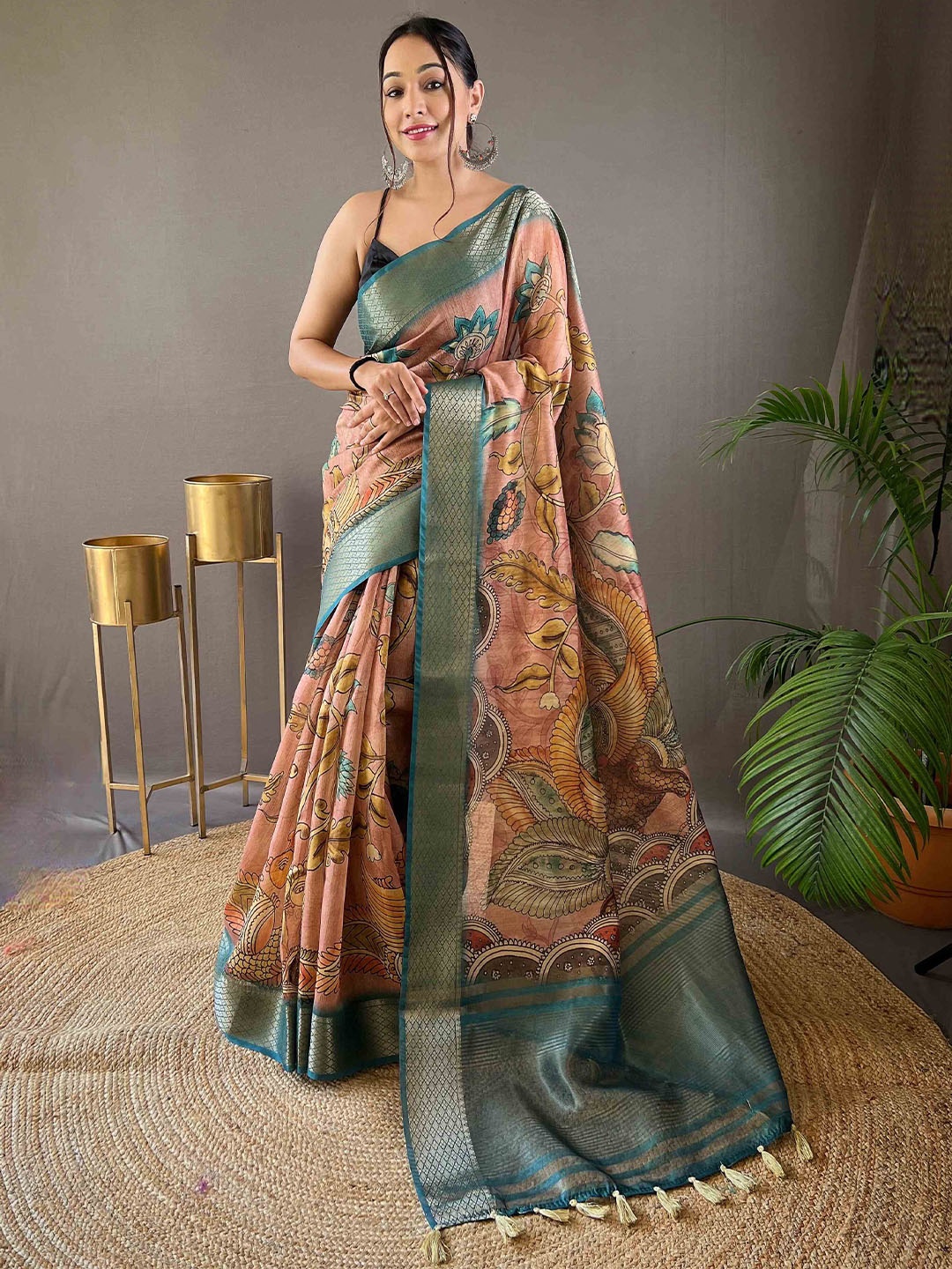 

DEVATITHI Floral Zari Tussar Saree, Blue