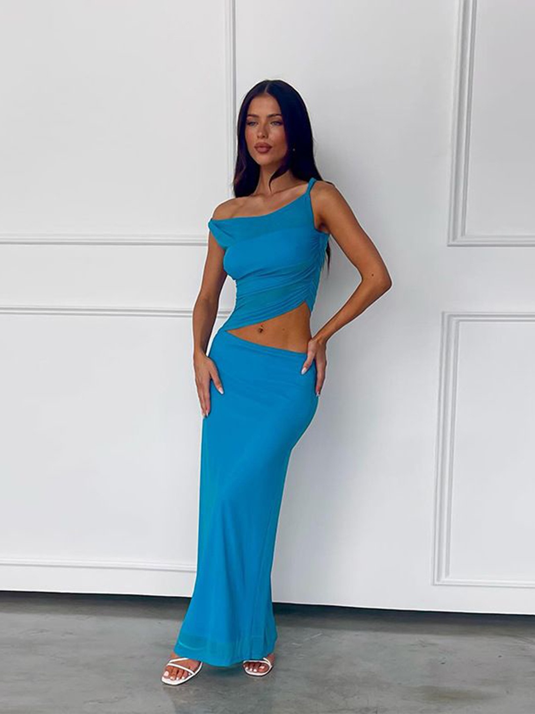 

StyleCast x Revolte Blue One Shoulder Gathered Detailed Top and Skirt