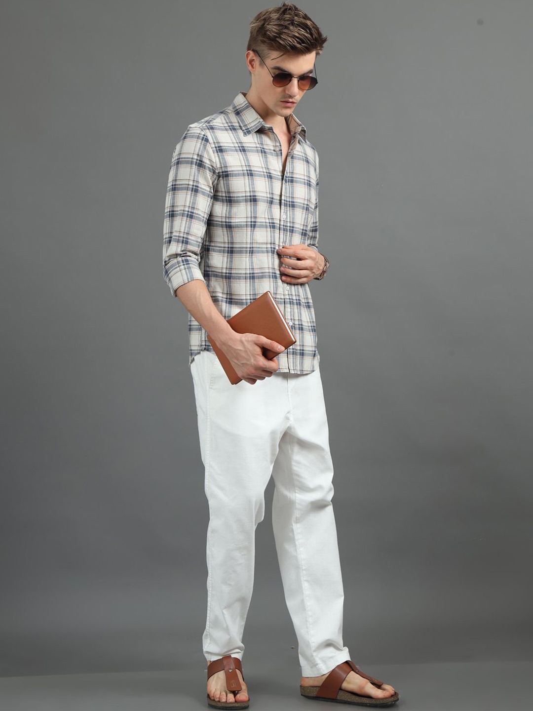 Bushirt Men Classic Tartan Checks Opaque Checked Casual Shirt, Beige