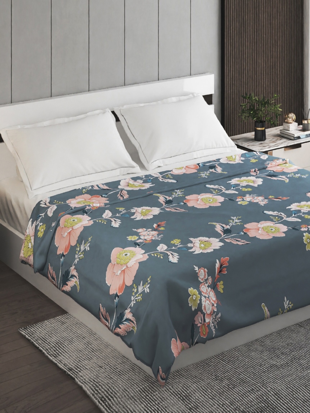 

Home Centre Grey & Pink Floral Microfiber 110 GSM Double Bed Dohar