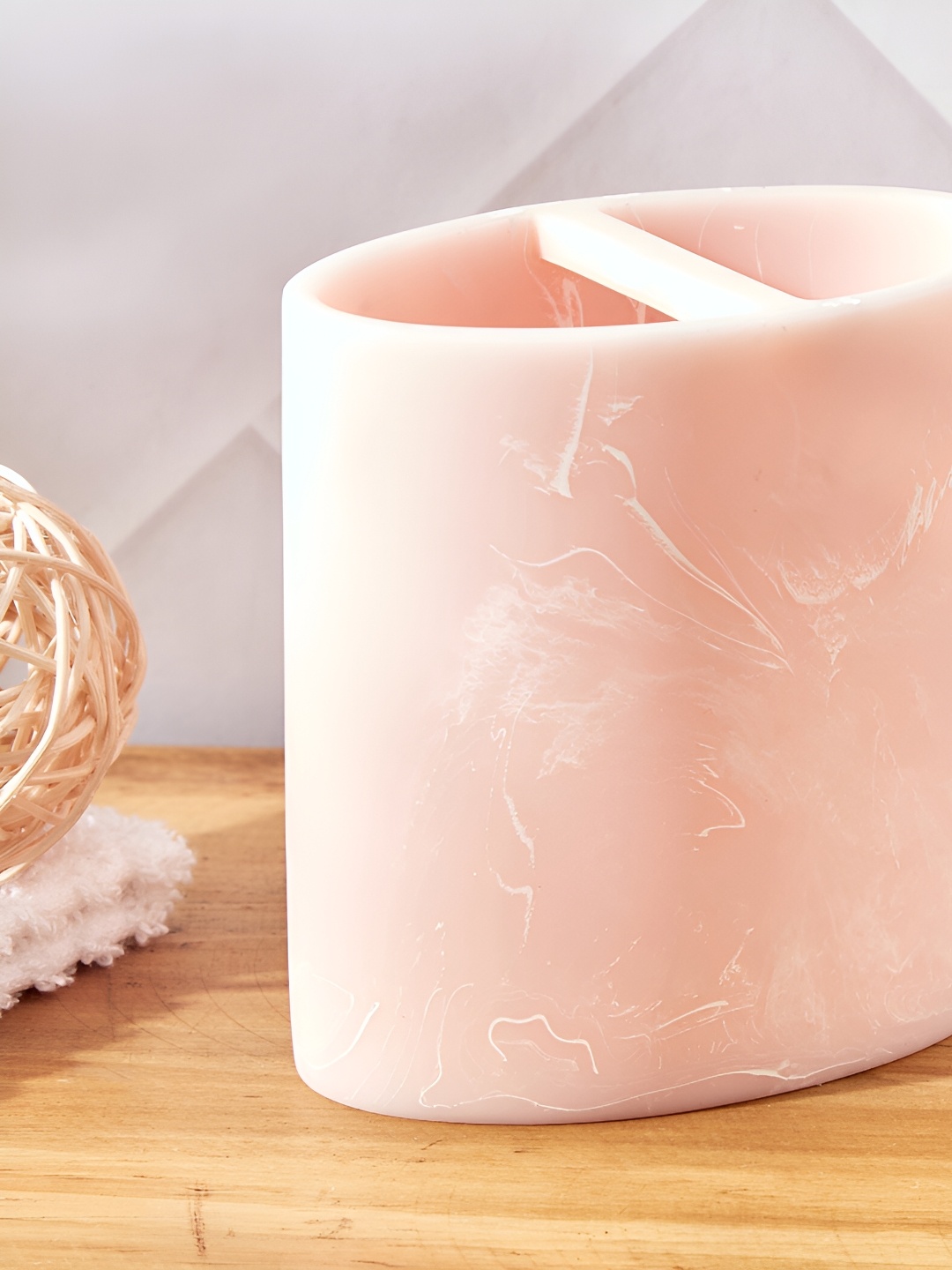 

Home Centre Peach-Coloured & Off White Abstract Polyresin Toothbrush Holder