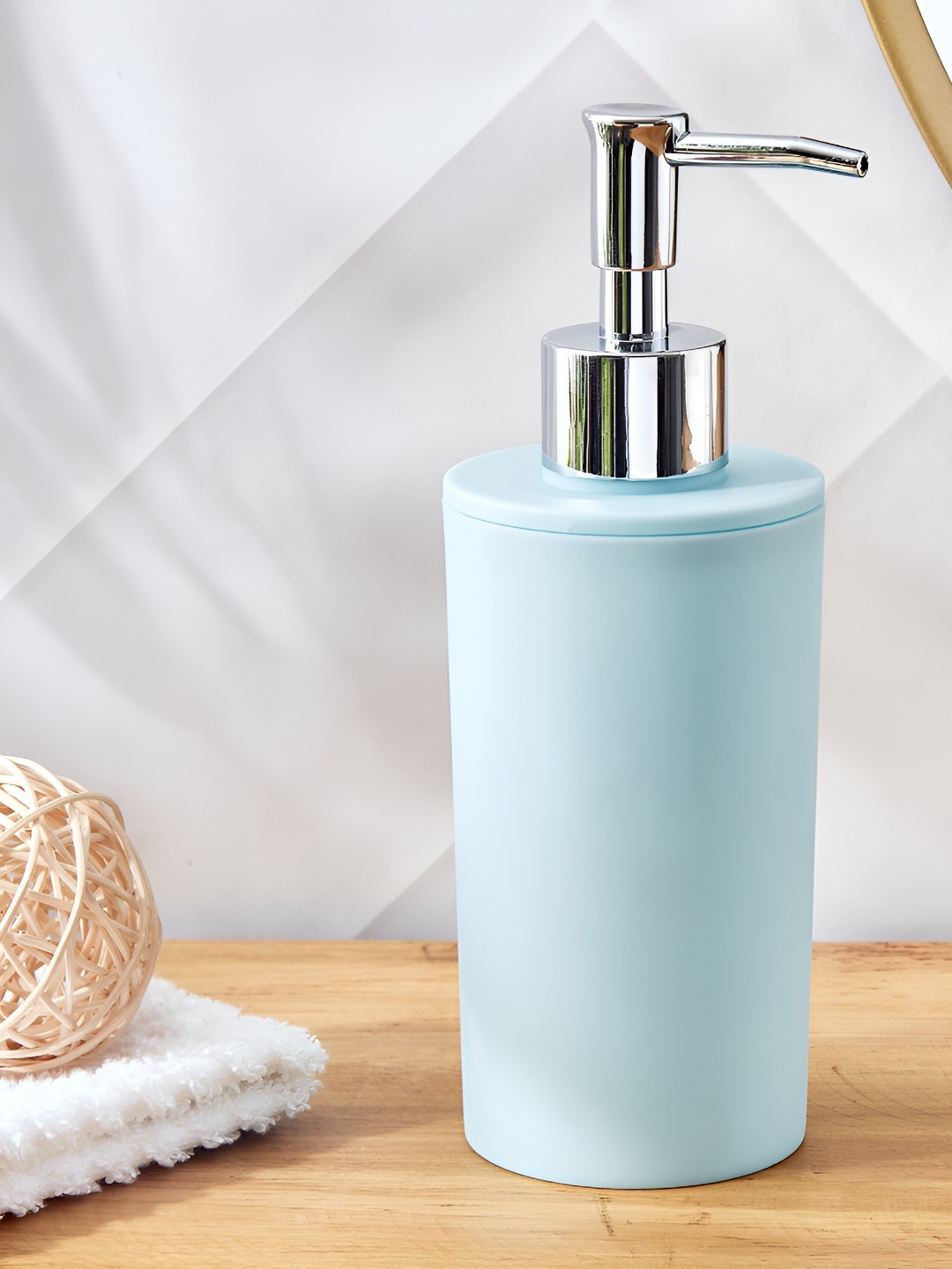 

Home Centre Blue Solid Polypropylene Soap Dispenser