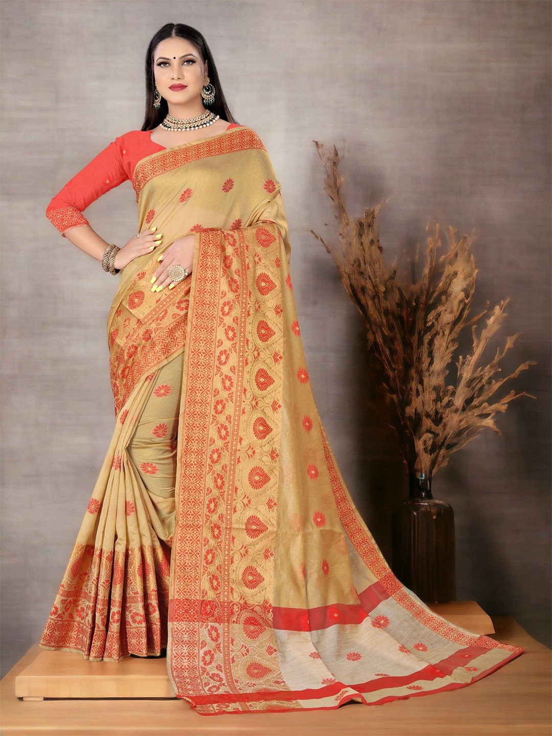 

CARTYSHOP Woven Design Zari Banarasi Saree, Beige