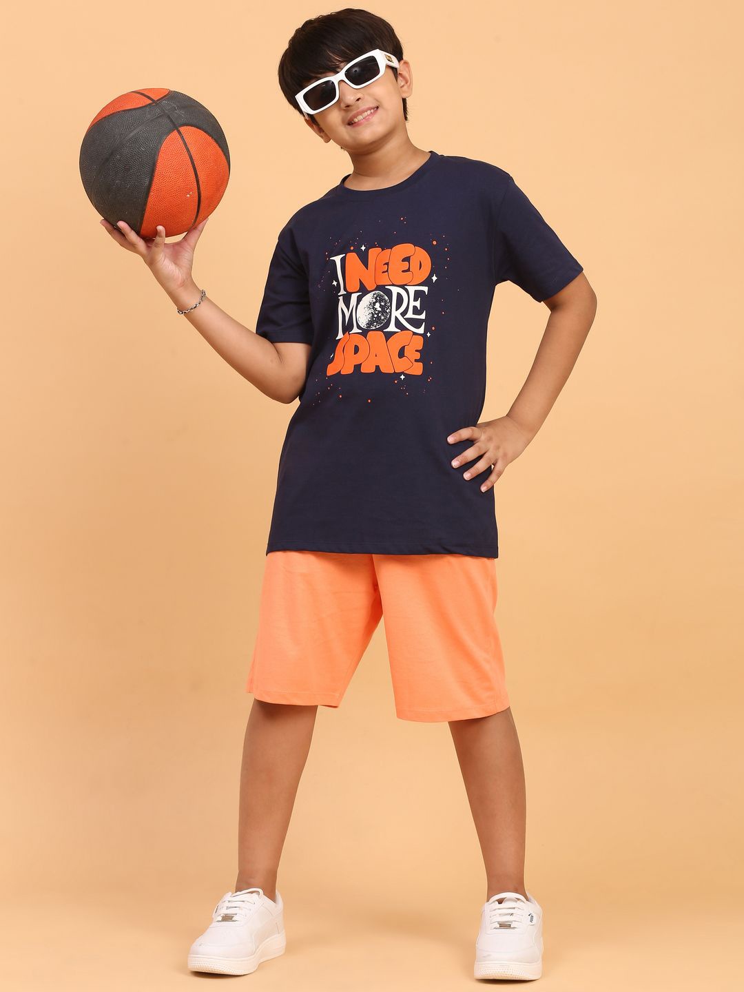 

Ninos Dreams Boys Printed T-shirt with Shorts, Navy blue