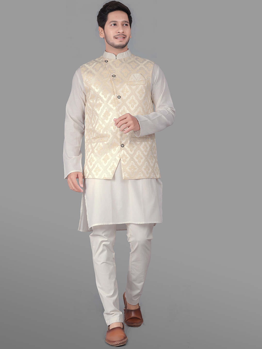 

amzira Cream Self Design Mandarin Collar Pure Cotton Kurta With Trousers & Nehru Jacket, Off white