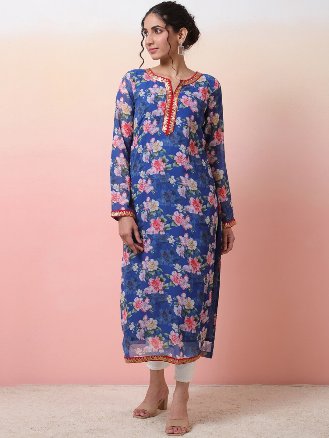 

Sangria Women Floral Printed Straight Kurta, Blue