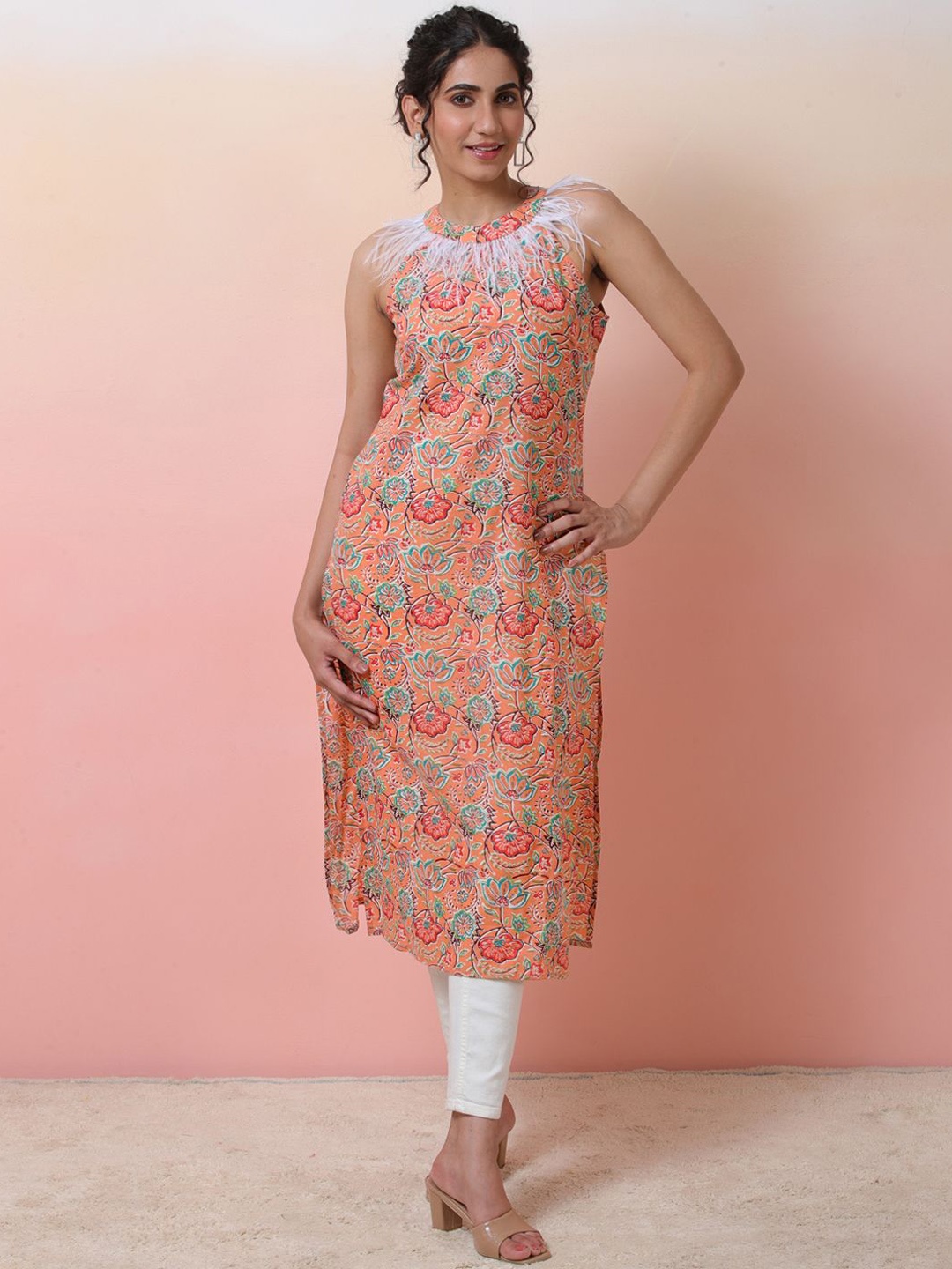 

Sangria Women Floral-Printed Cotton Halter Neck Straight Kurta, Peach