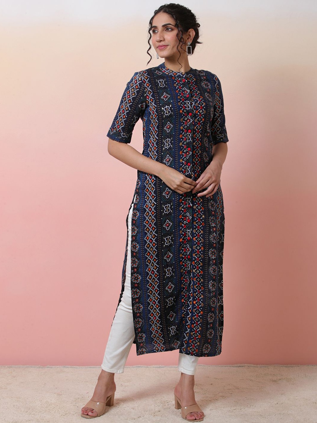 

Sangria Women Bandhani Printed Mandarin Collar Straight Kurta, Navy blue