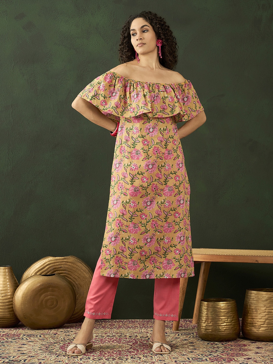 

Sangria Women Floral-Printed Cotton Off-Shoulder Straight Kurta, Mustard