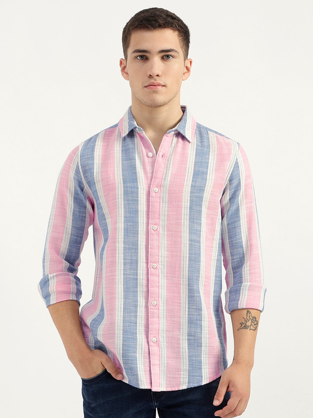 United Colors of Benetton Men Multi Stripes Opaque Striped Casual Shirt, Pink