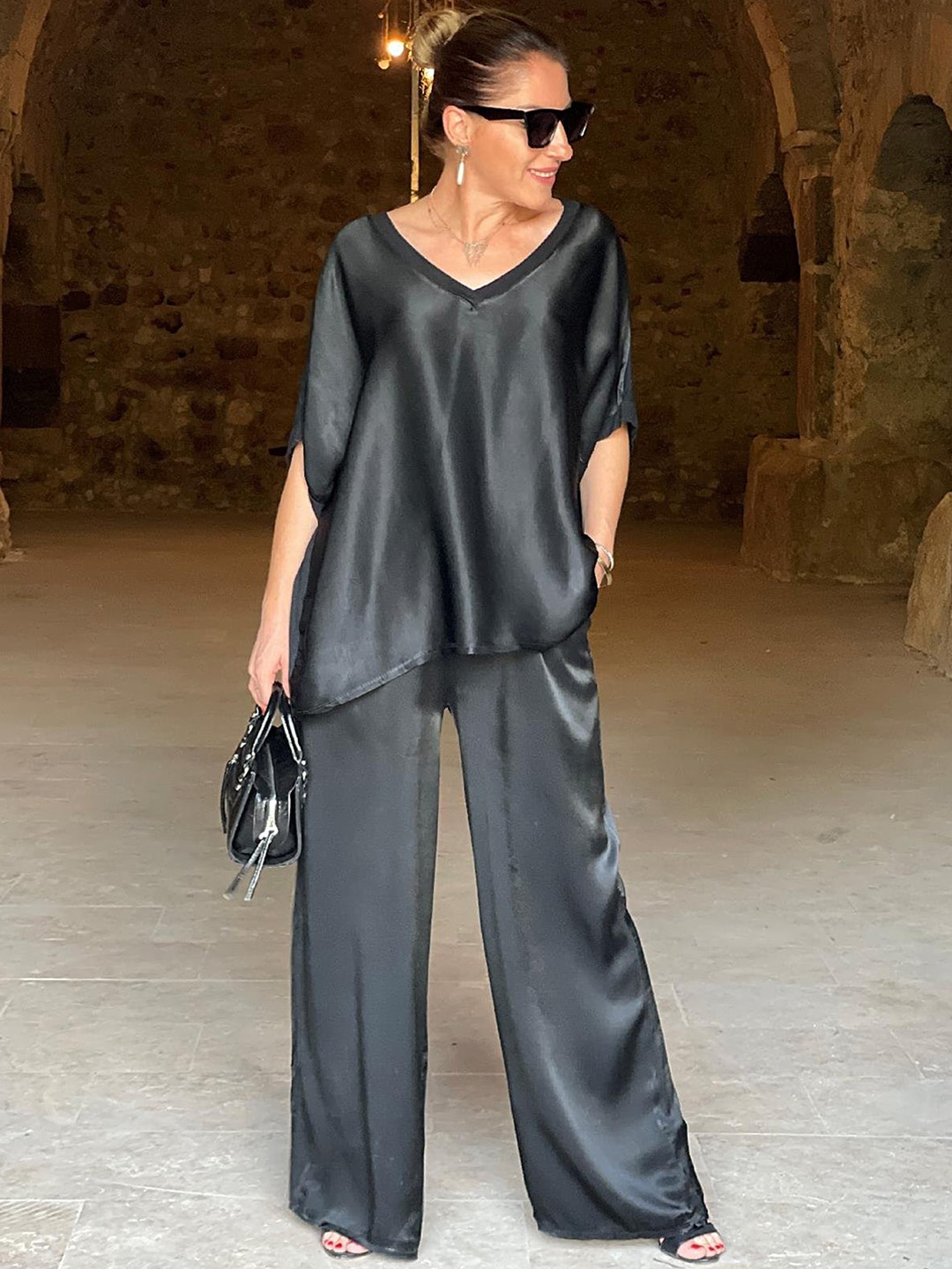 

LULU & SKY Loose Fit Top & Trousers Co-Ords, Black