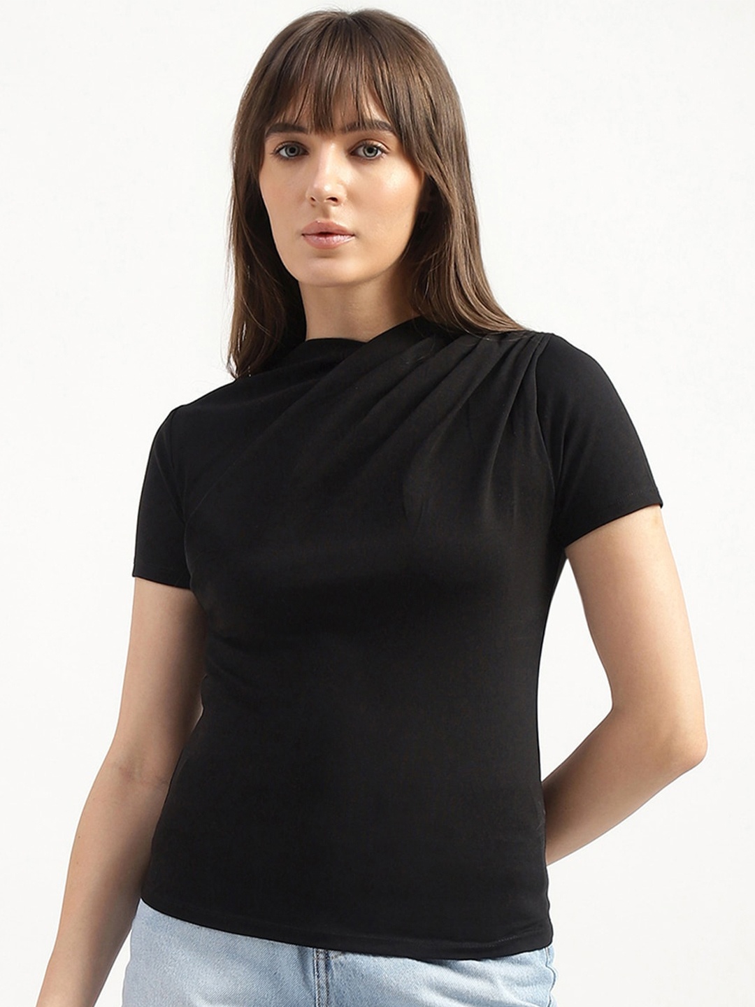 

United Colors of Benetton Women Slim Fit Regular Top, Black
